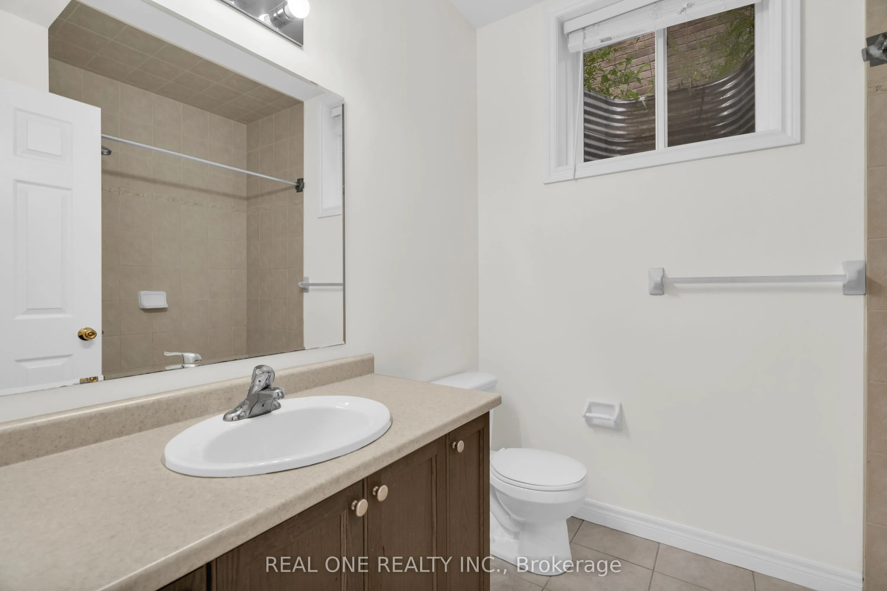 39 Deshane Street, #BSMT