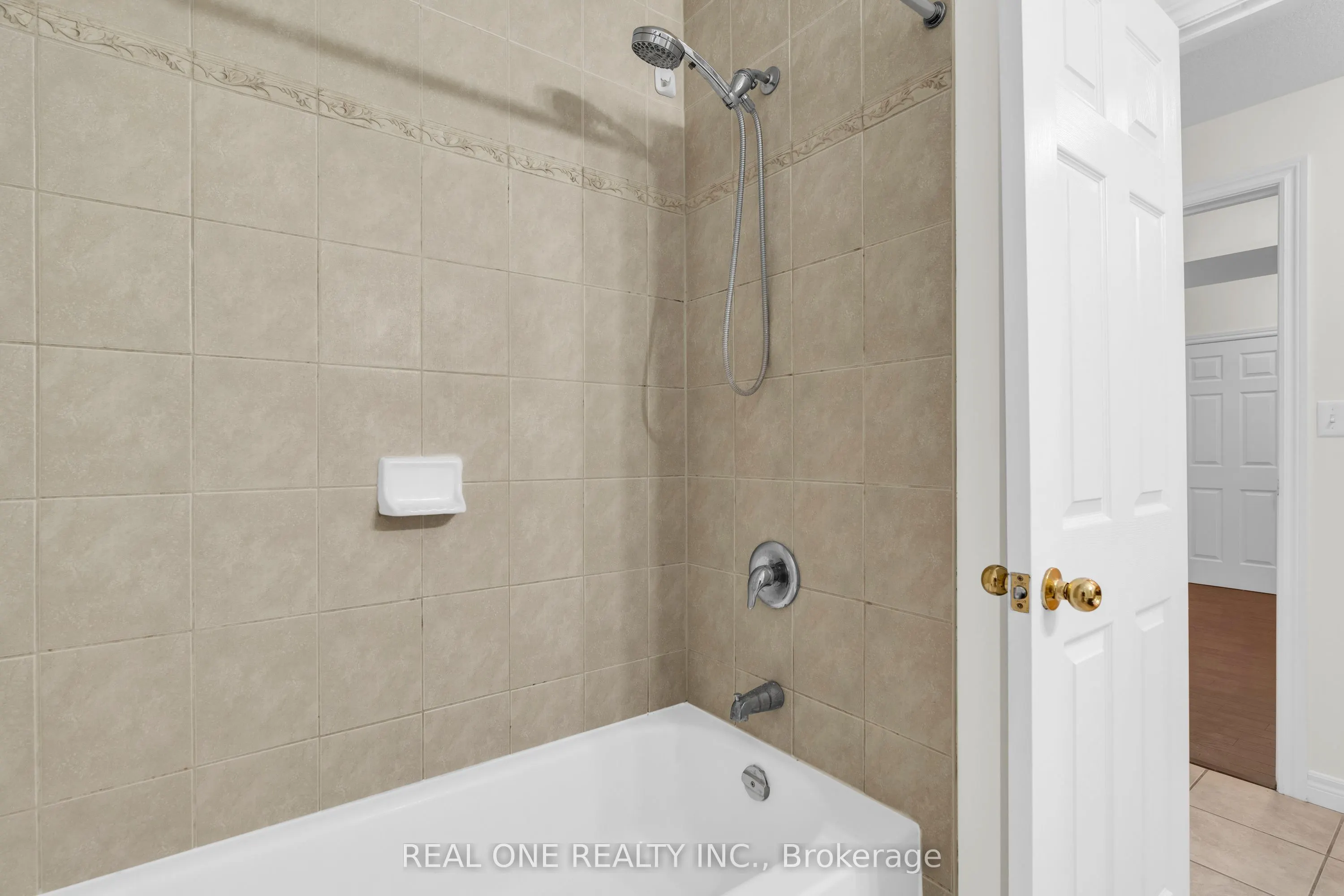 39 Deshane Street, #BSMT