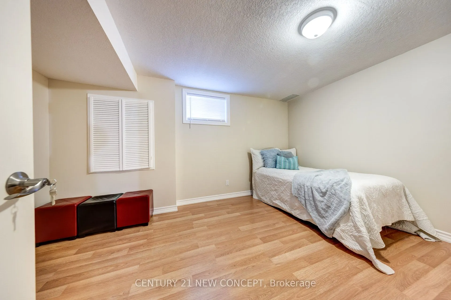 47 Coopershawk Street