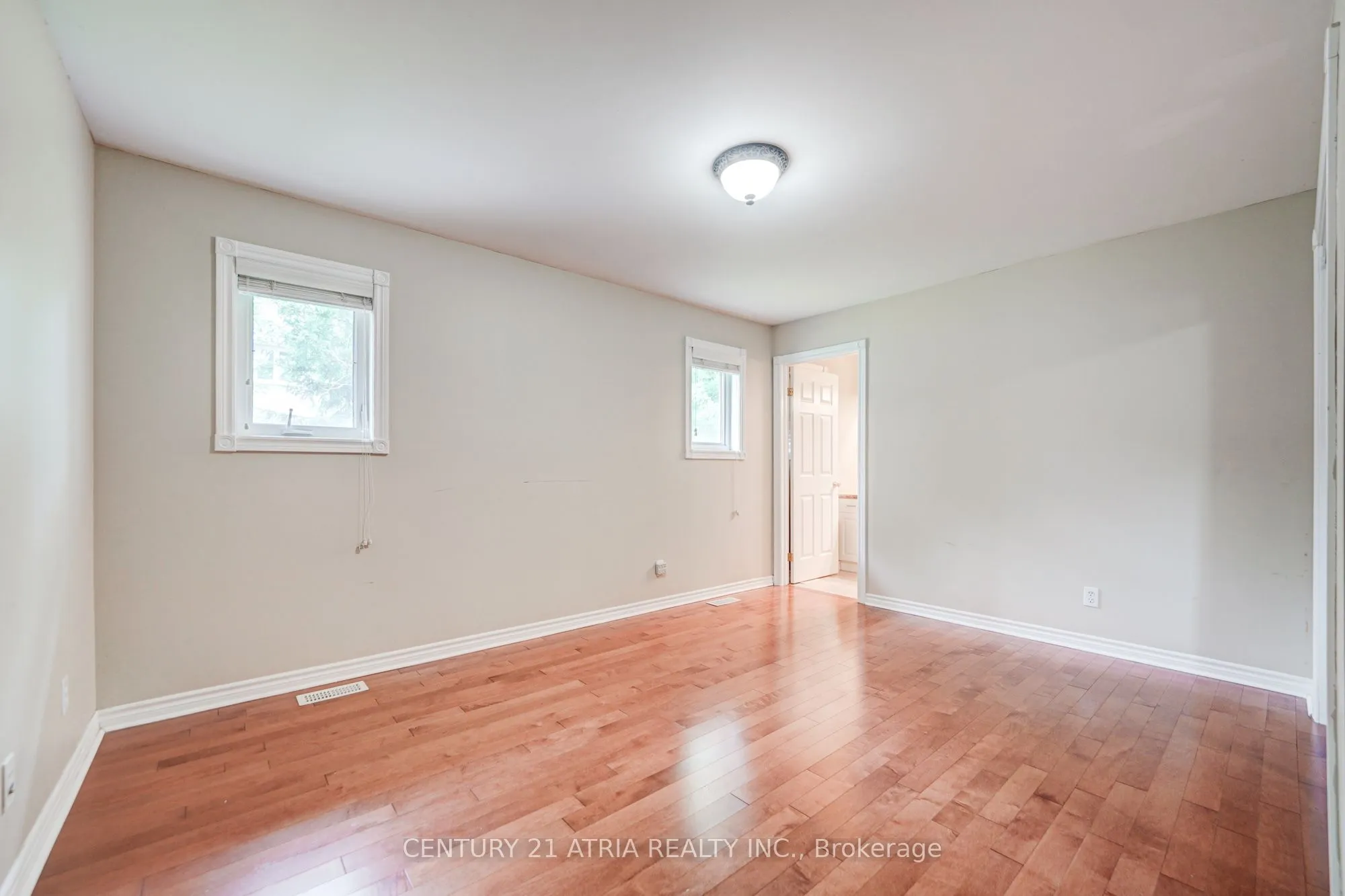 1654 Ravenwood Drive