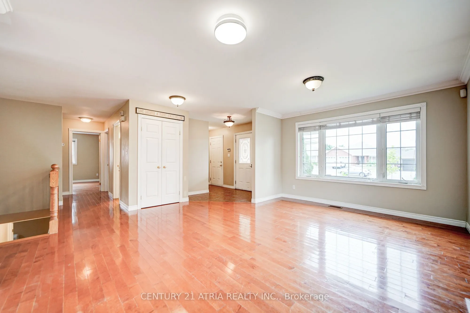 1654 Ravenwood Drive