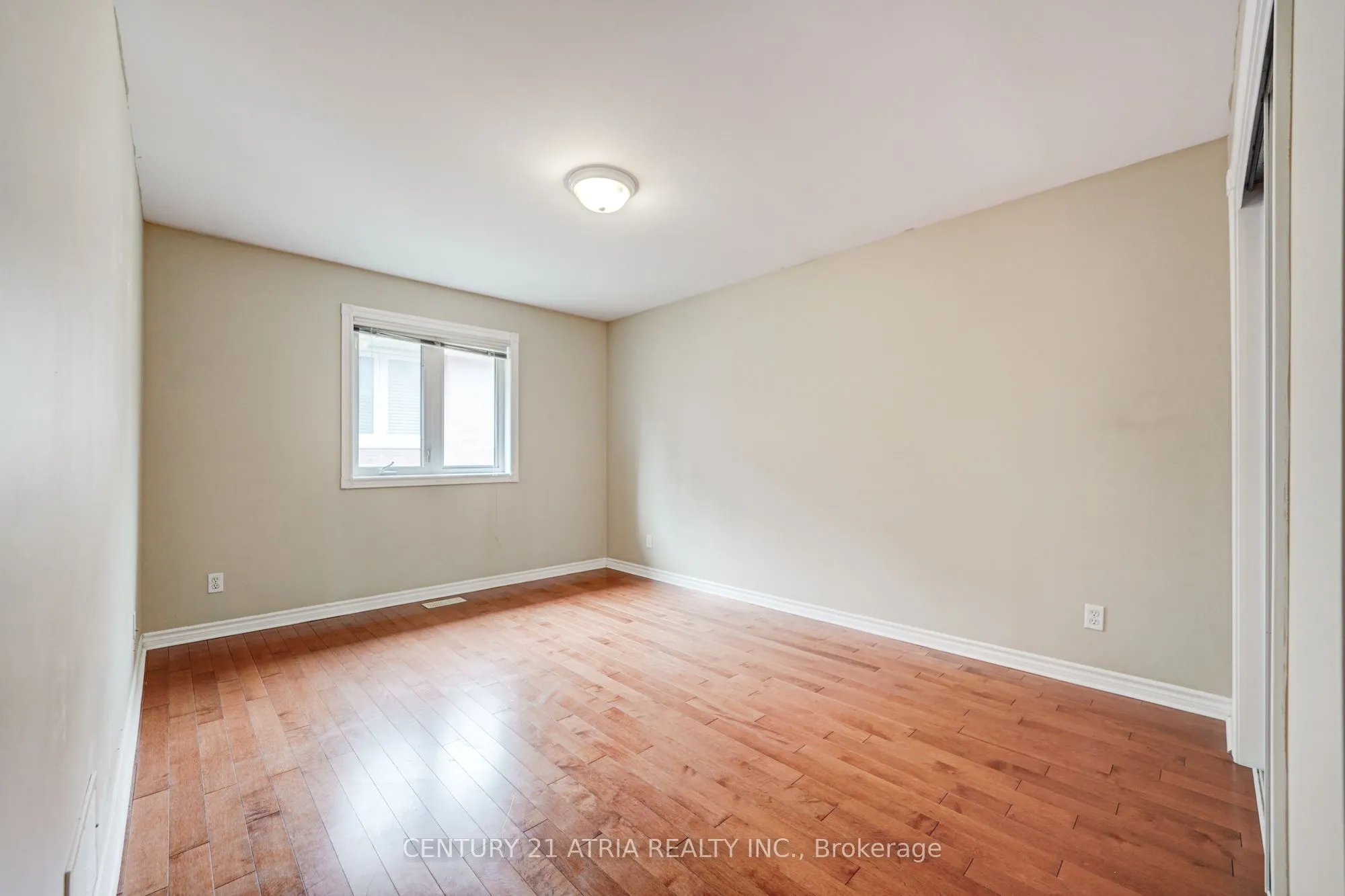 1654 Ravenwood Drive