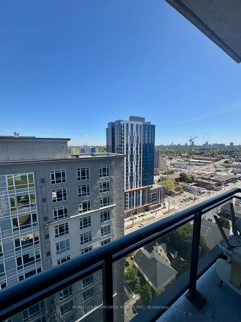 318 SPRUCE Street, #1705