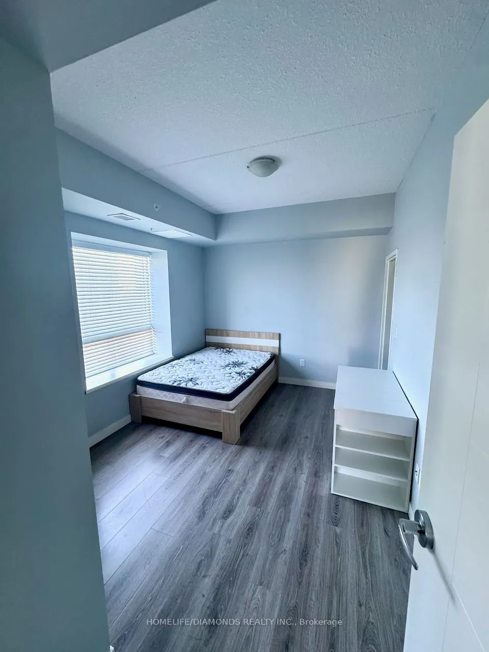 318 SPRUCE Street, #1705