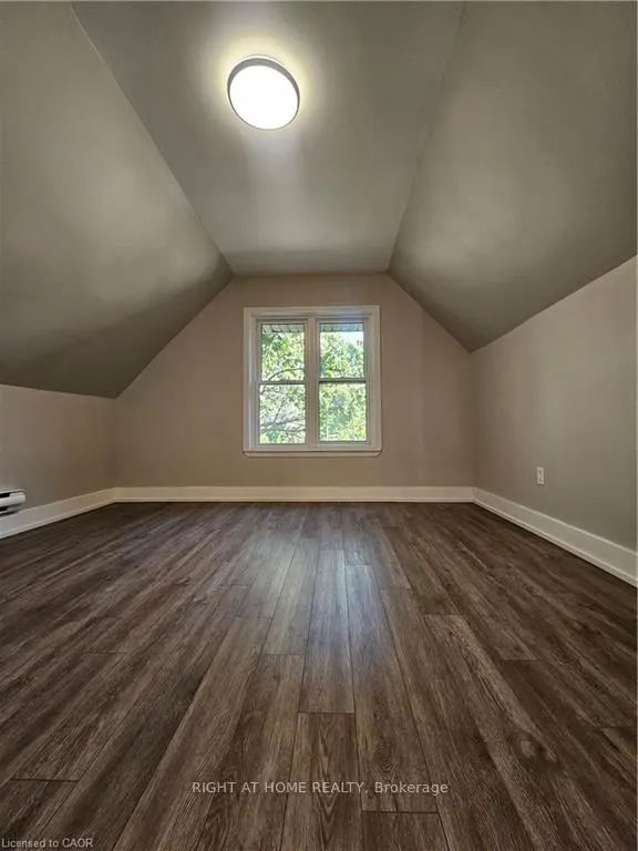 526 King Street E, #4