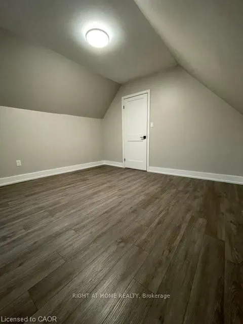 526 King Street E, #4