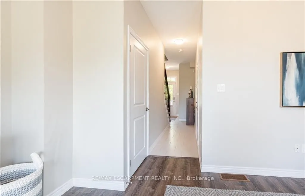 15 Pierre Trudeau Lane