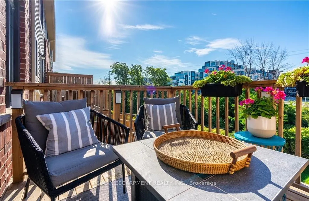 15 Pierre Trudeau Lane