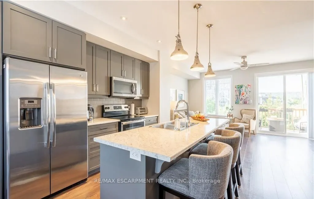 15 Pierre Trudeau Lane