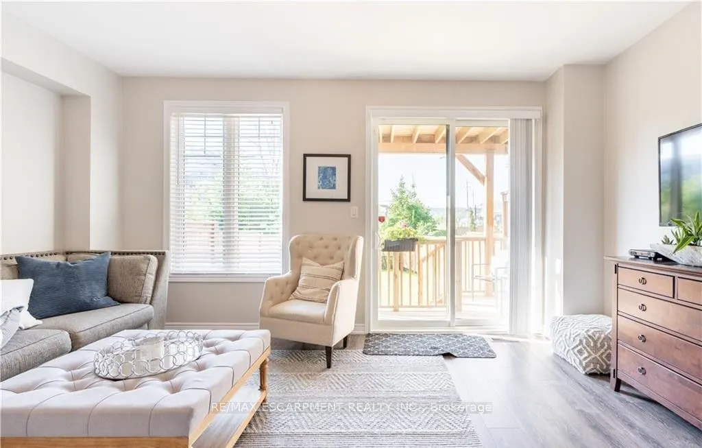 15 Pierre Trudeau Lane