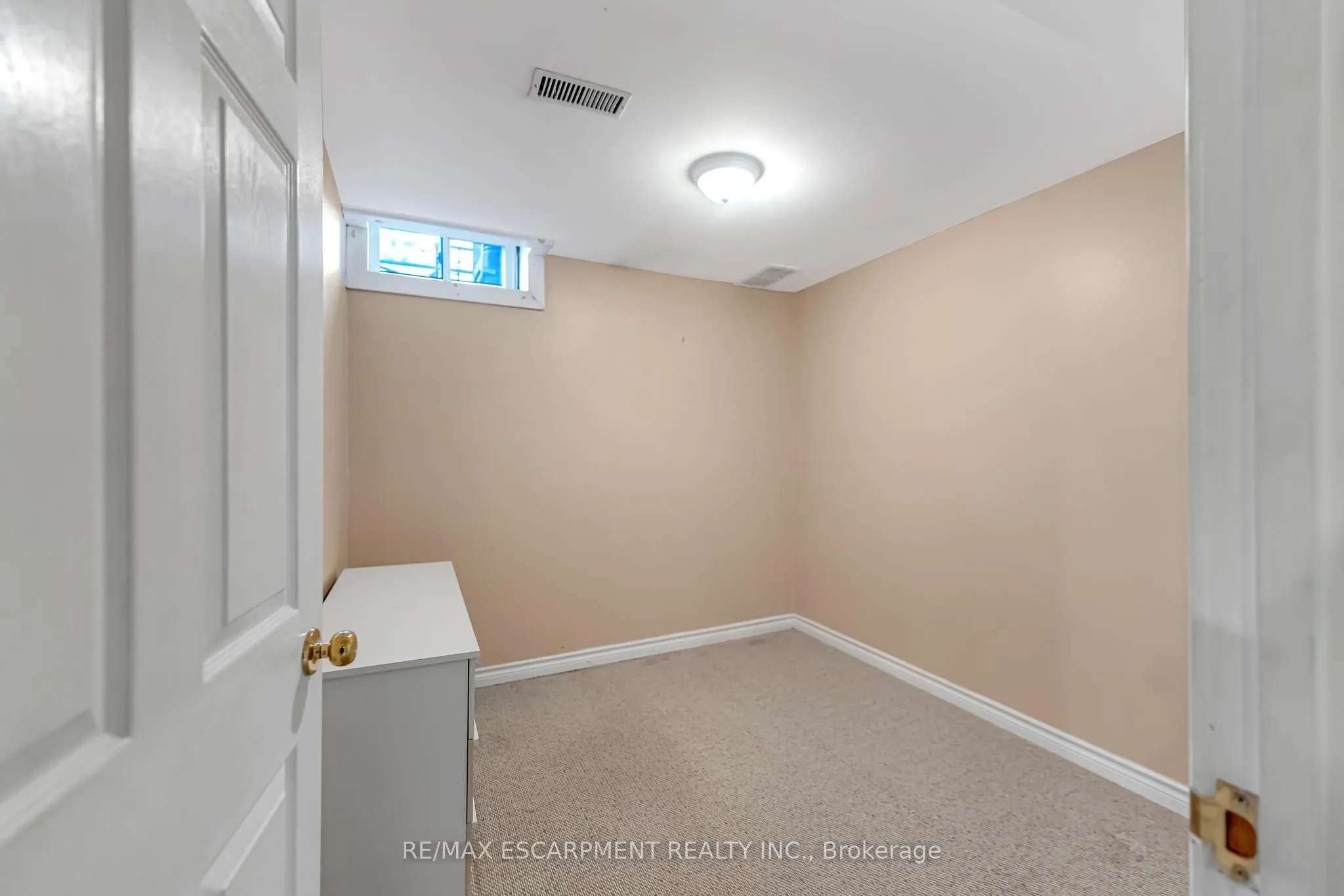 25 Kitty Murray Lane, #17