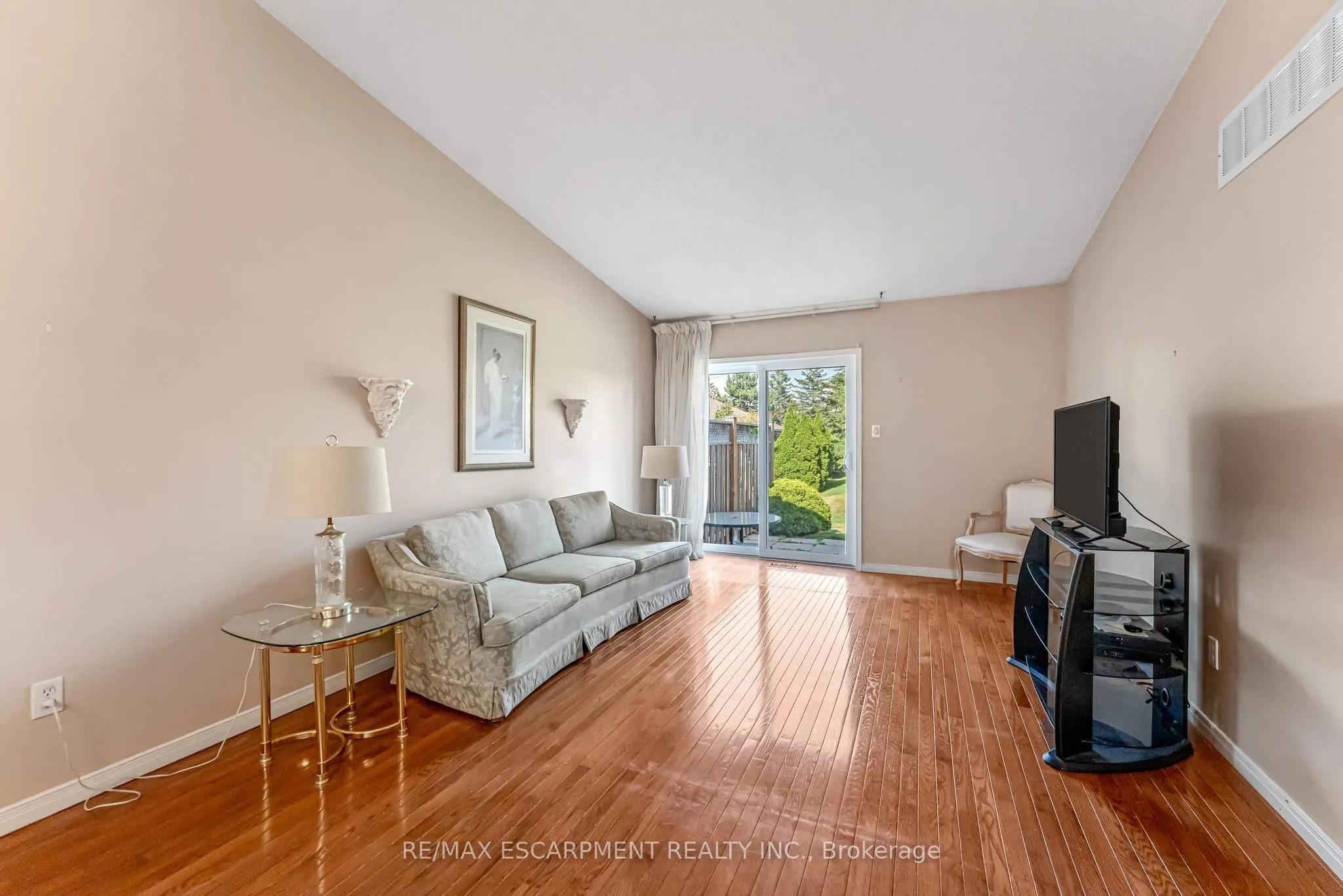 25 Kitty Murray Lane, #17