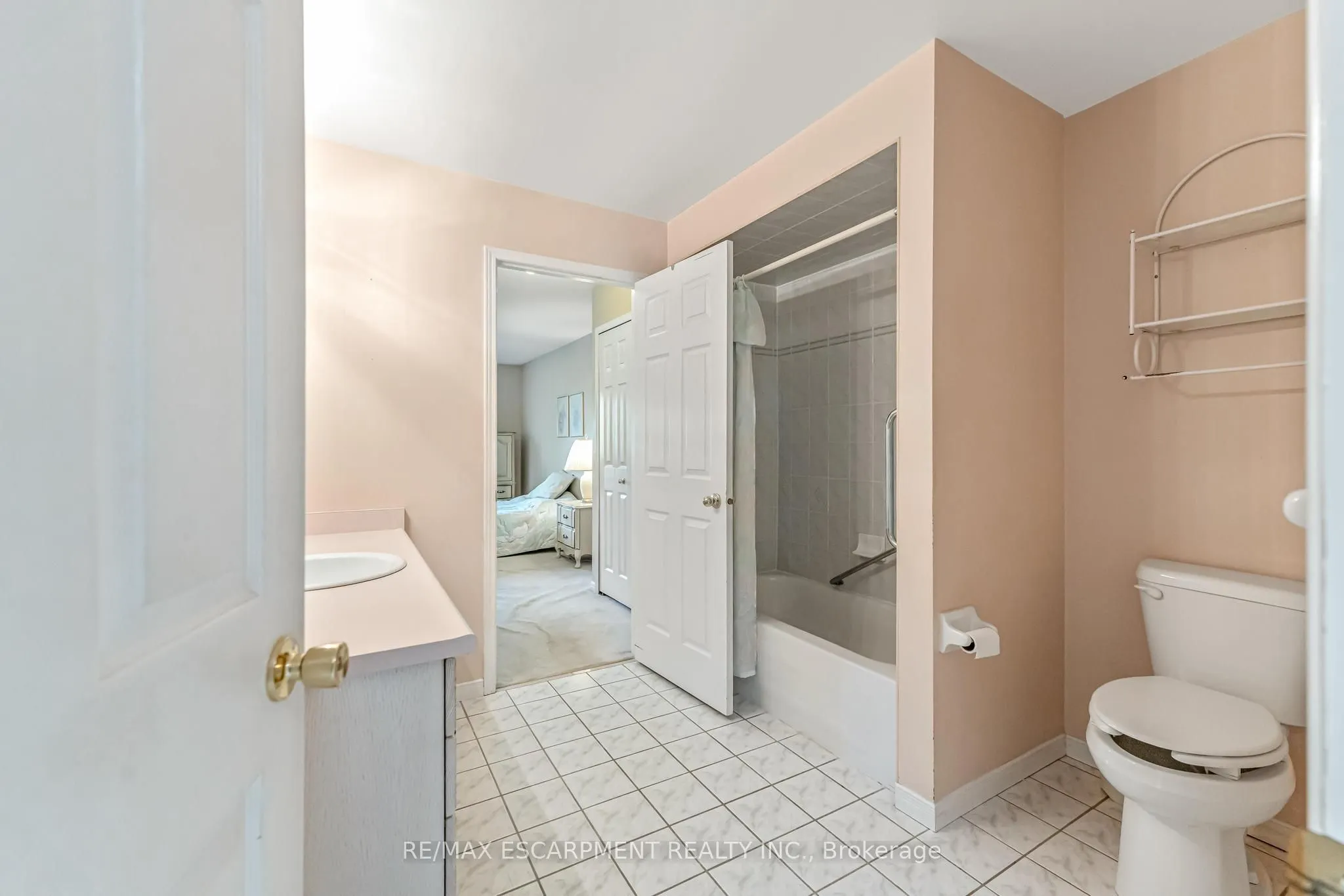 25 Kitty Murray Lane, #17