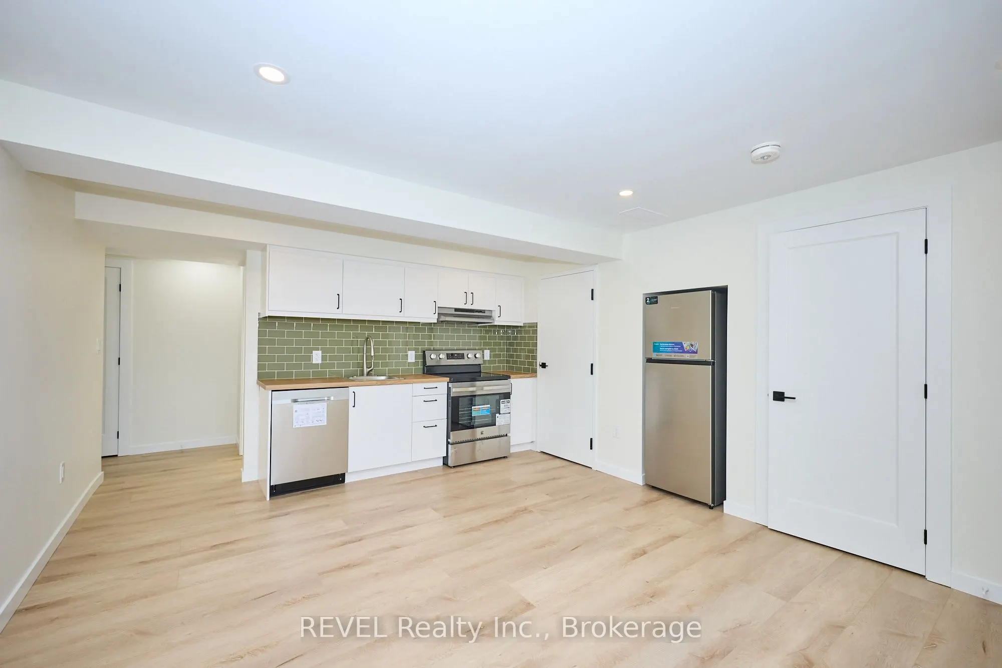 4652 Belfast Avenue, #Lower Unit