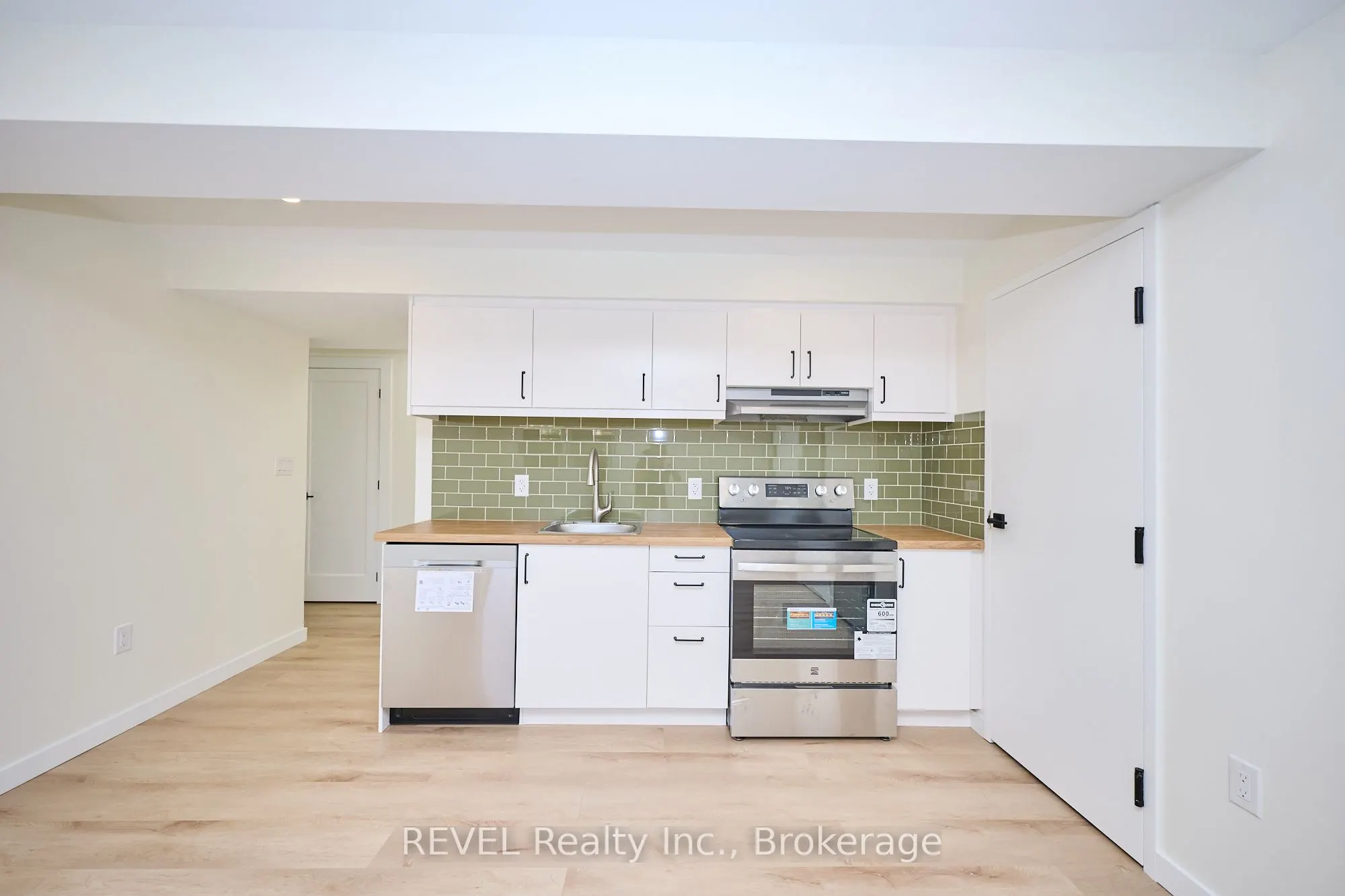 4652 Belfast Avenue, #Lower Unit