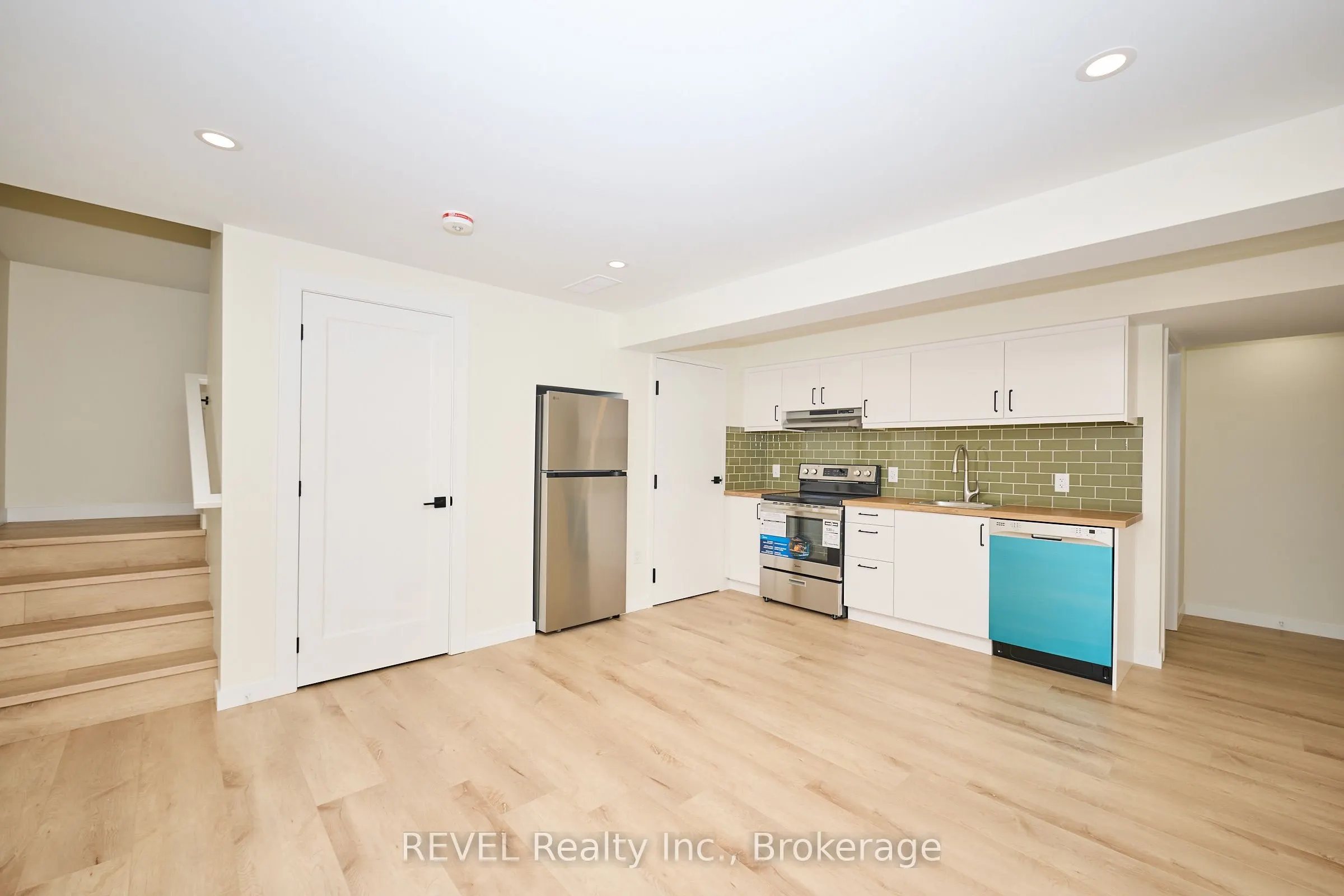 4650 Belfast Avenue, #Lower Unit