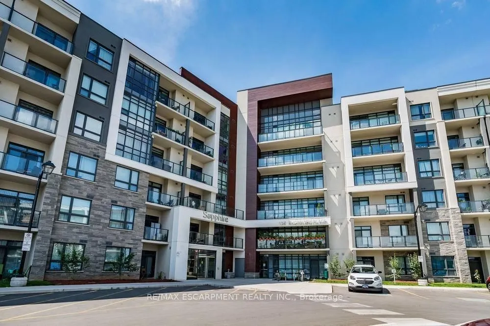 125 Shoreview Place, #219