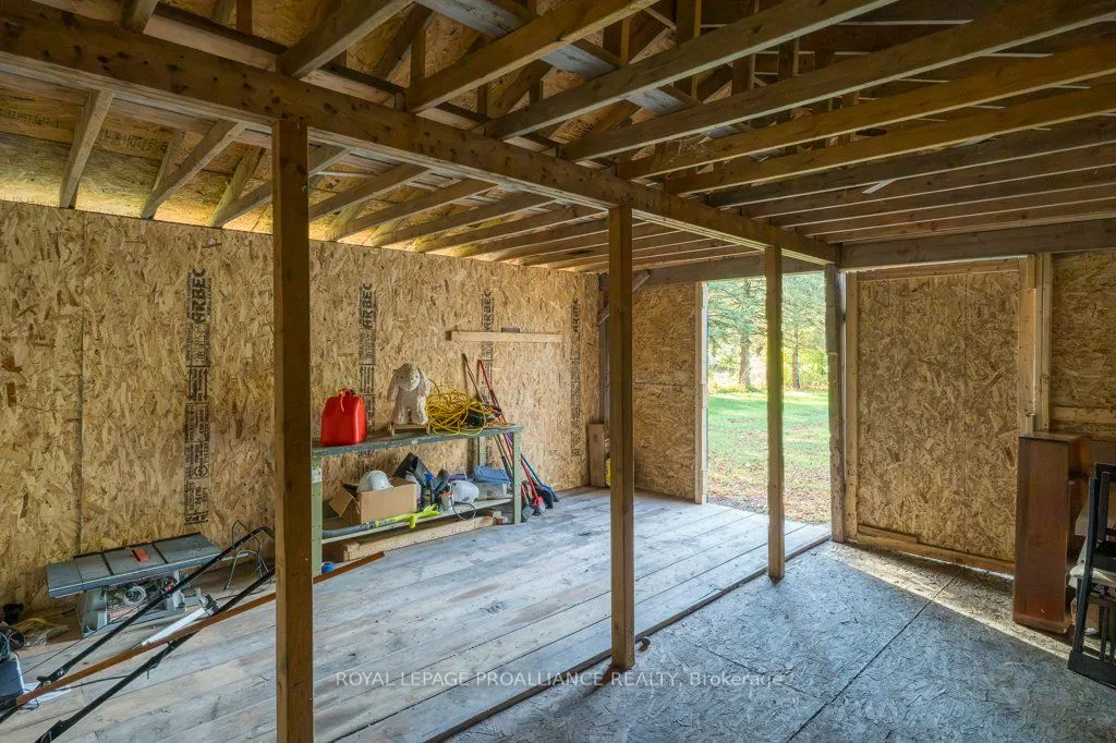 21901 Loyalist Parkway