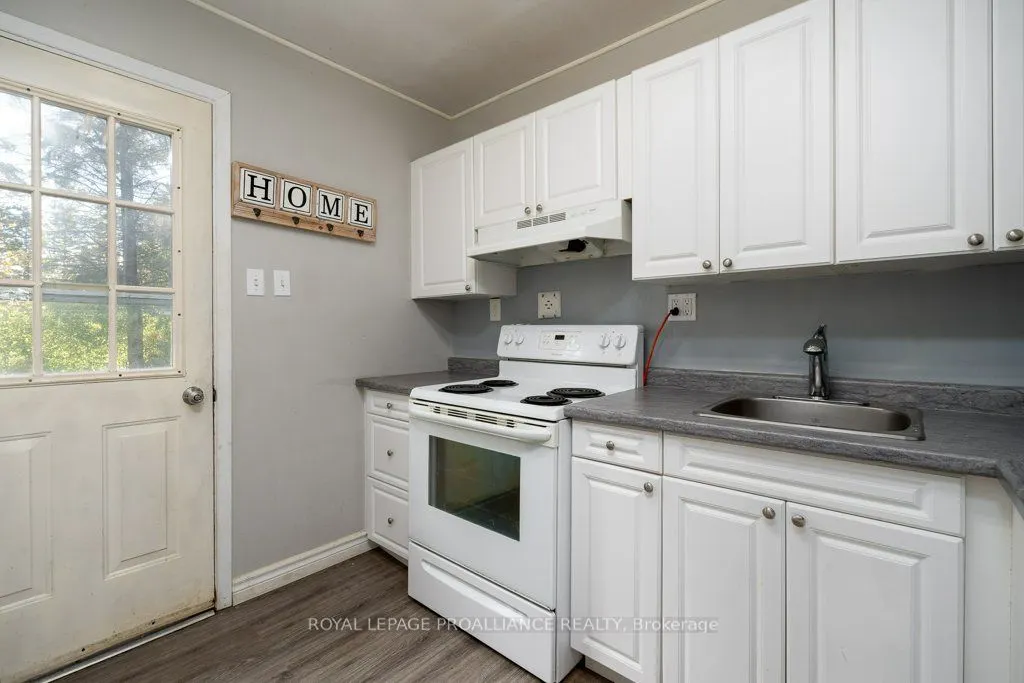 21901 Loyalist Parkway