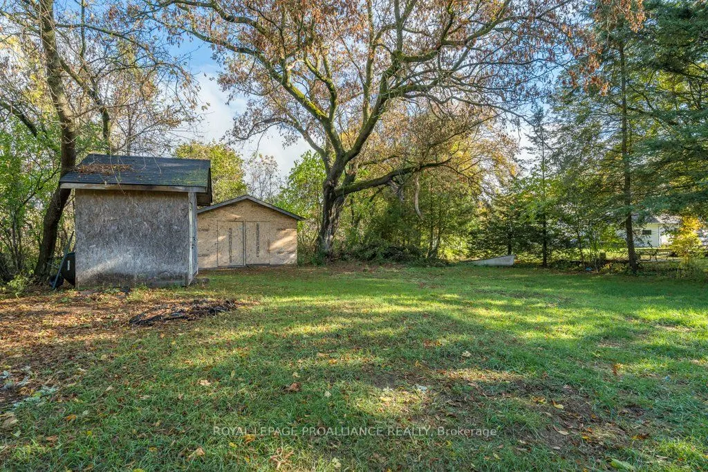 21901 Loyalist Parkway