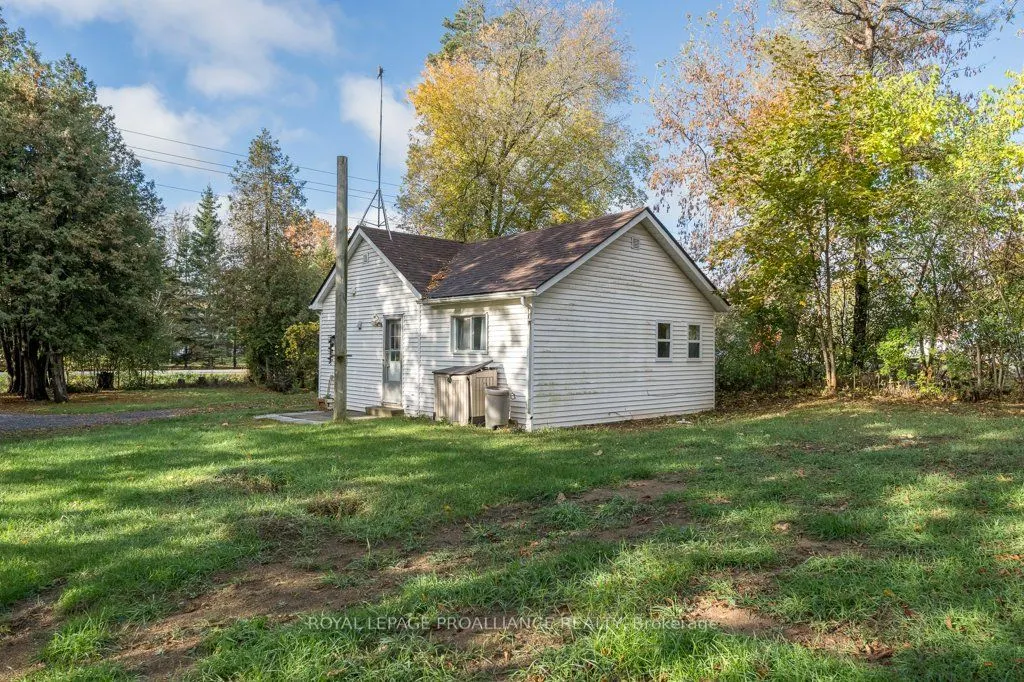 21901 Loyalist Parkway