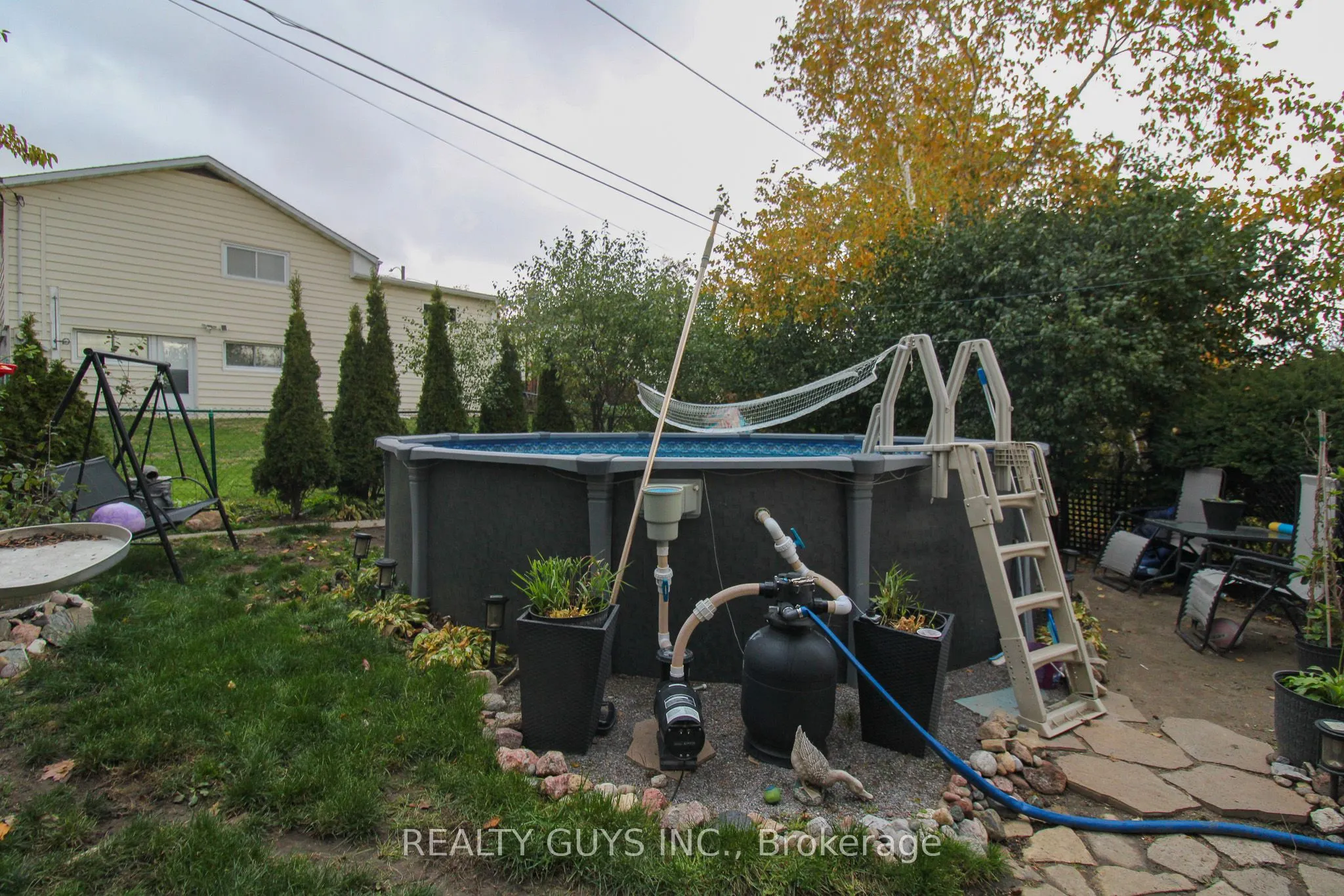 502 Wellington Street