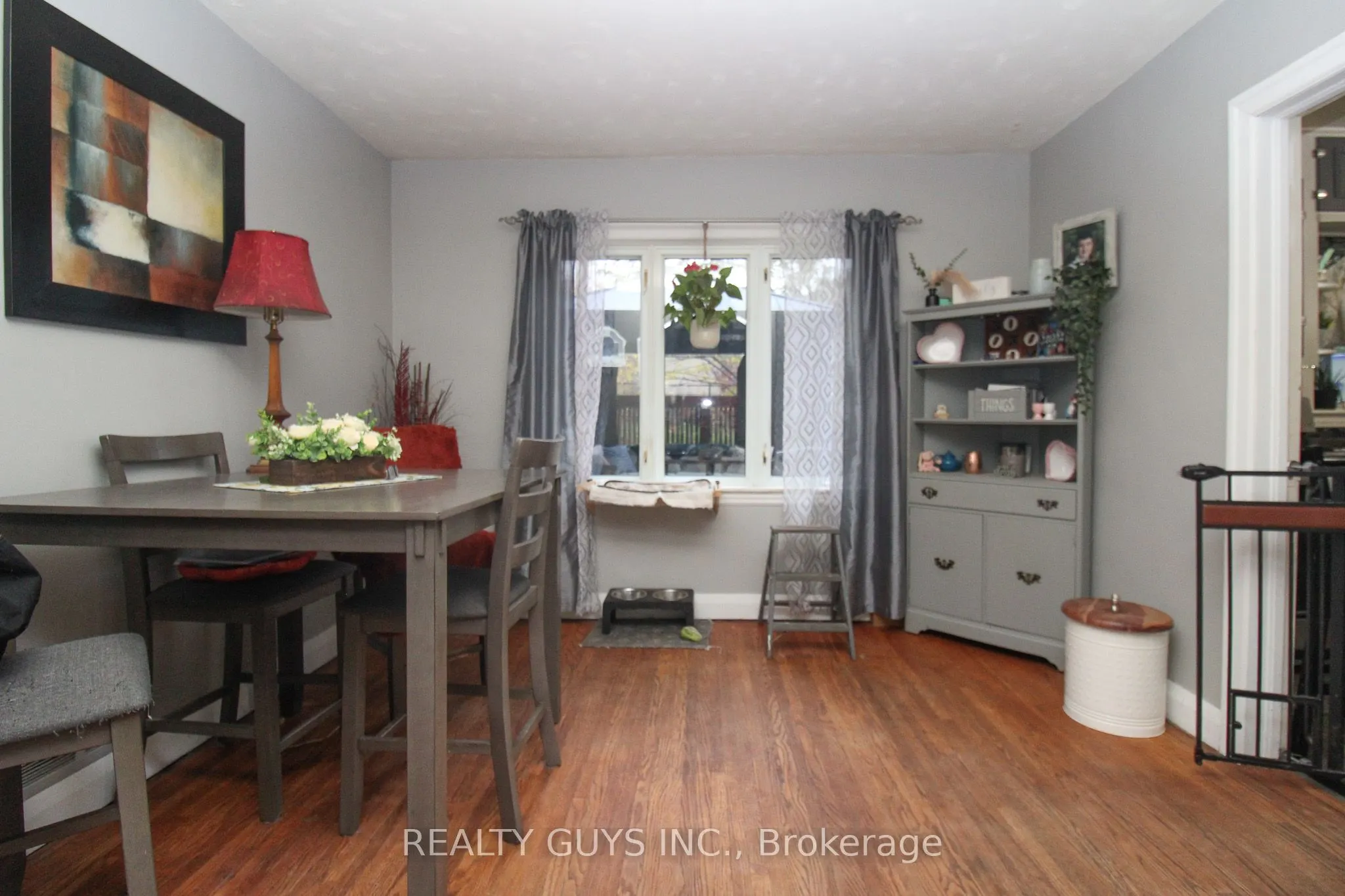 502 Wellington Street