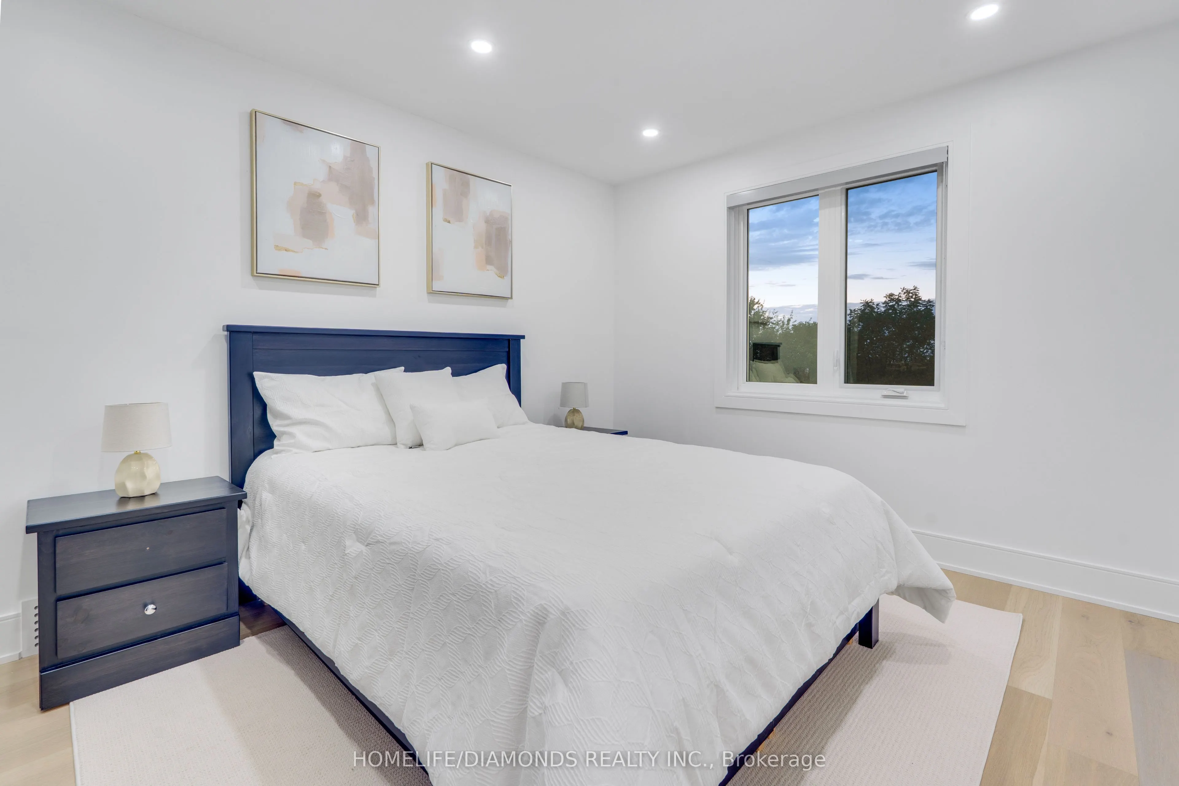 47 RIDGE POINT Drive