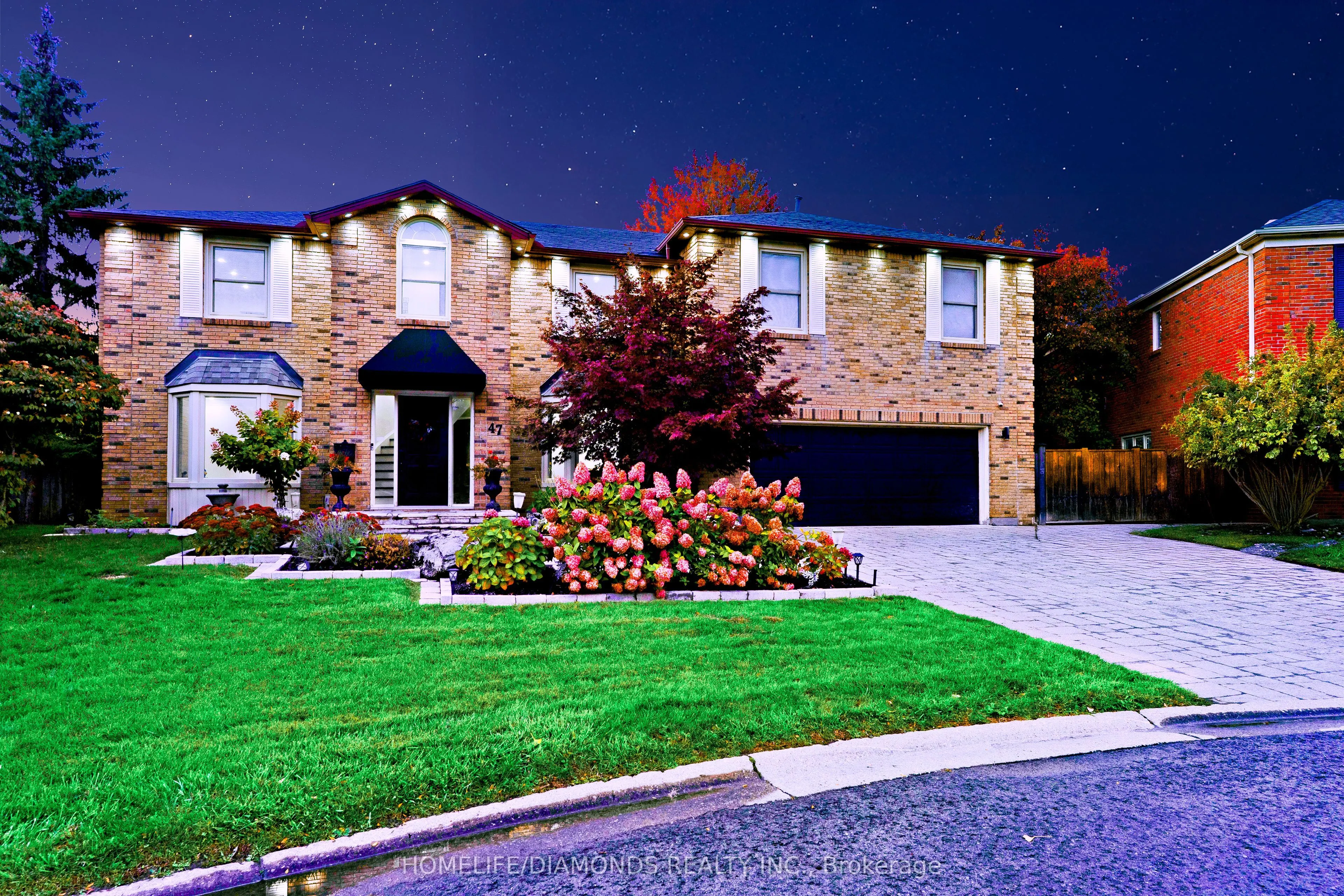 47 RIDGE POINT Drive