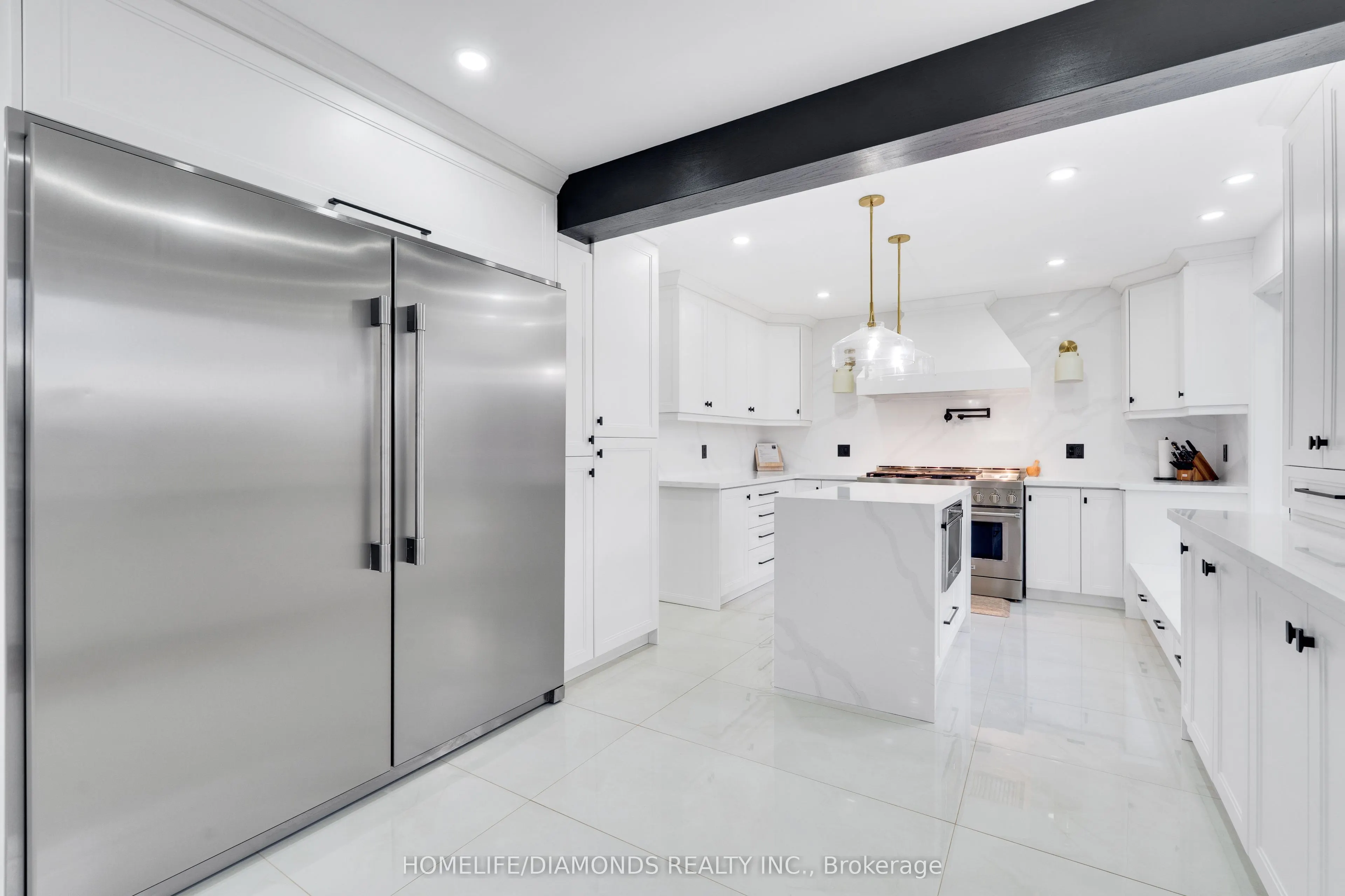 47 RIDGE POINT Drive