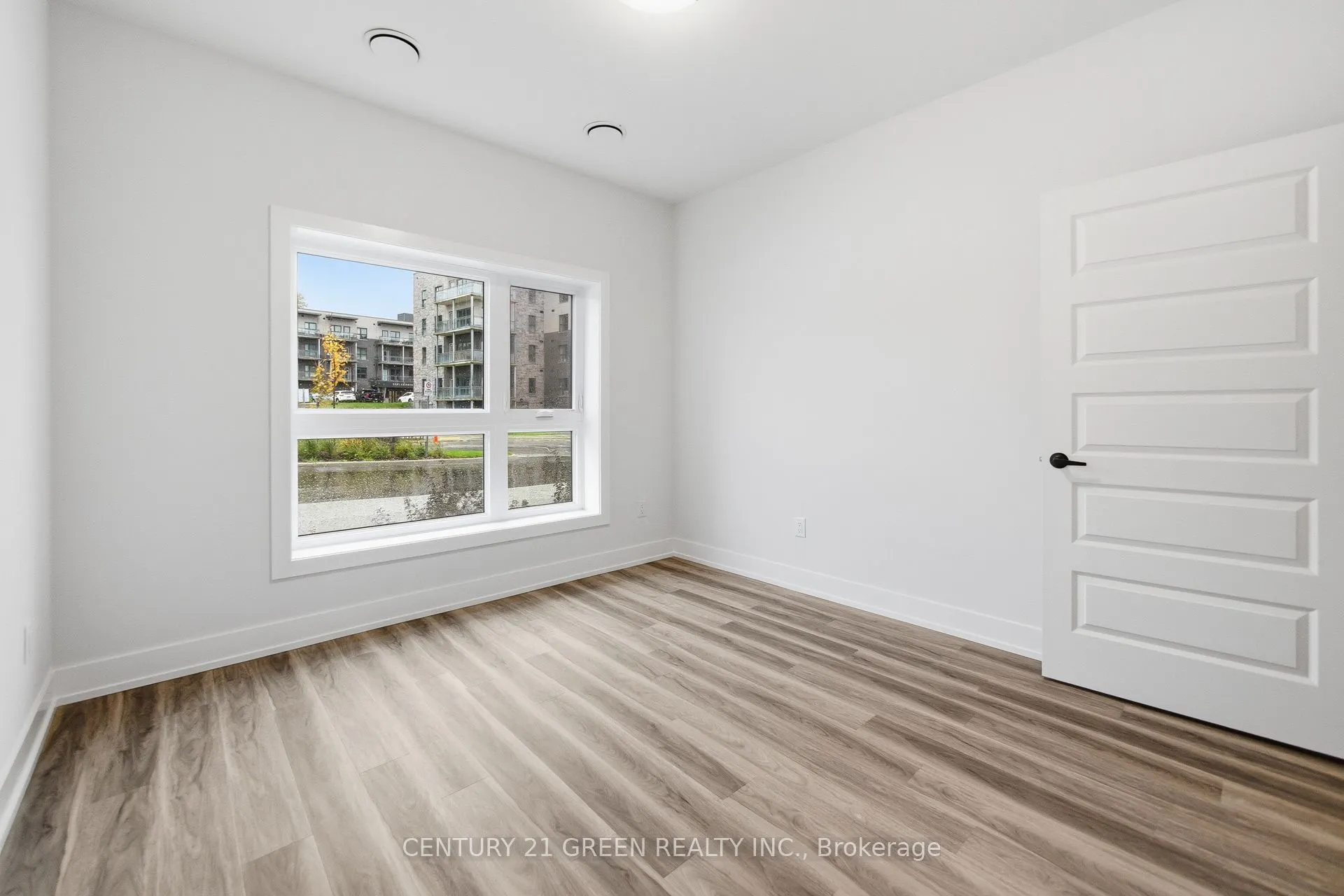 1100 Lackner Place, #111