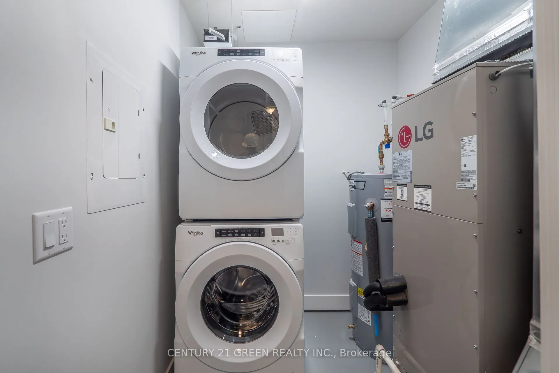 1100 Lackner Place, #111