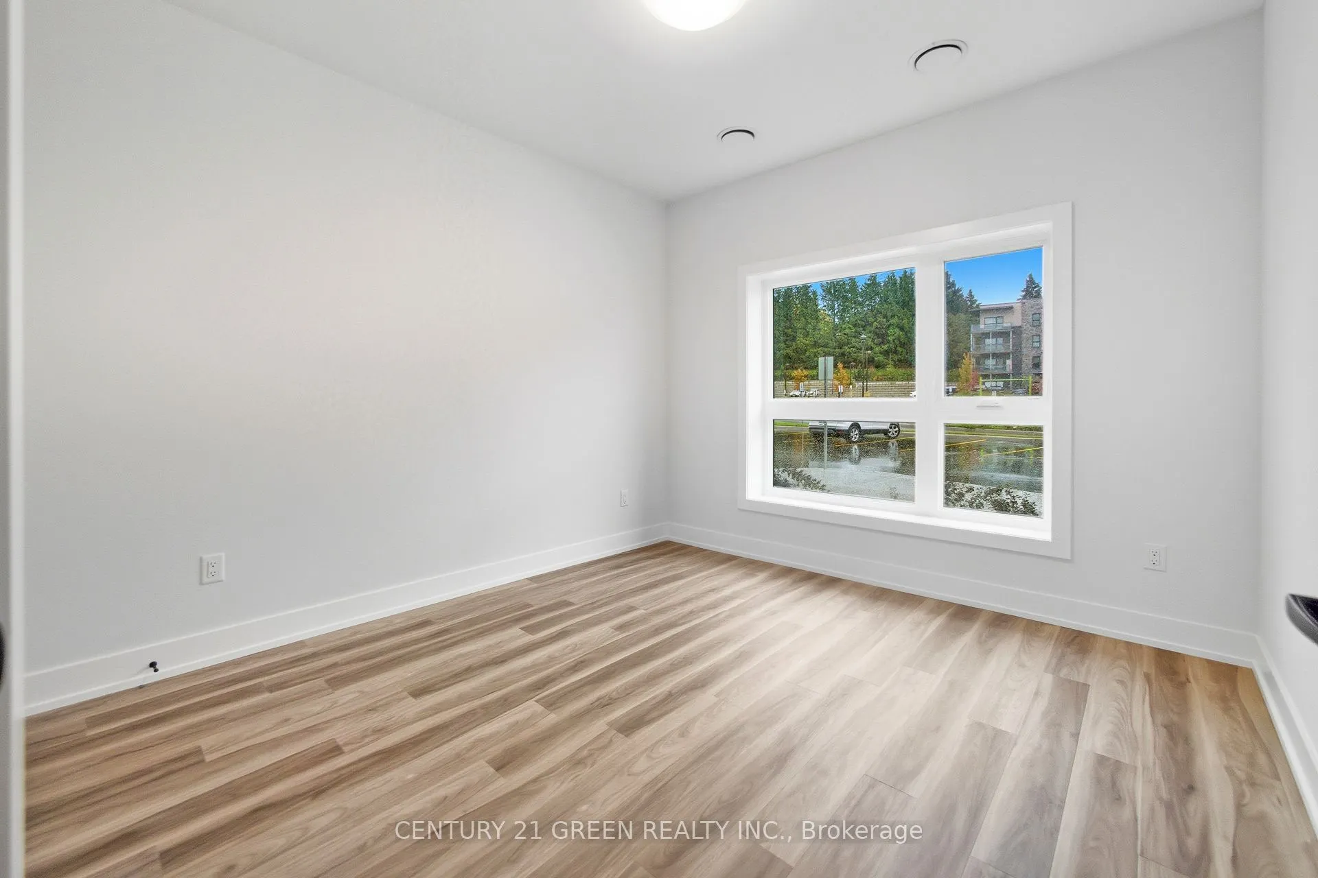 1100 Lackner Place, #111