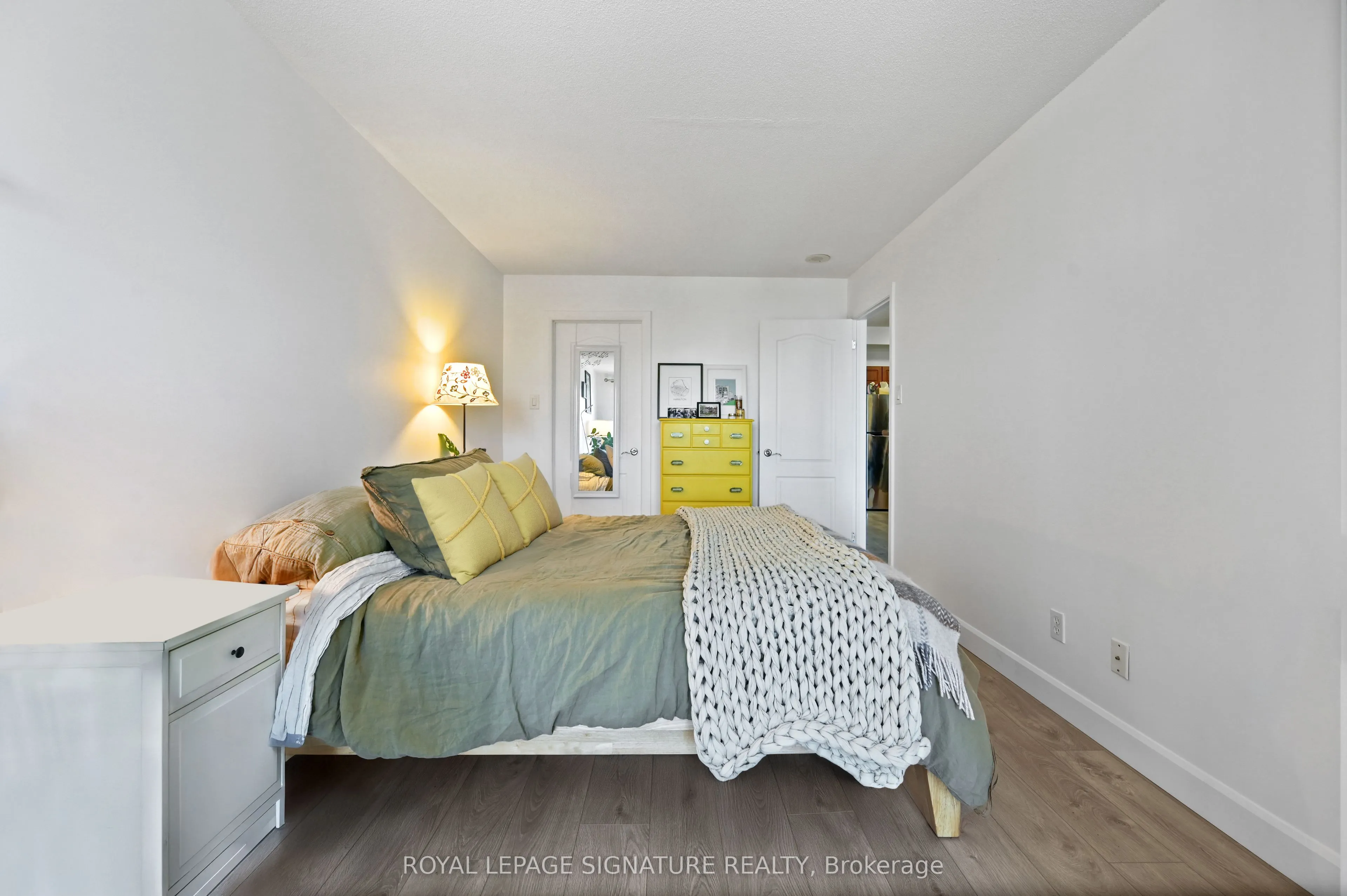 135 James Street S, #1105