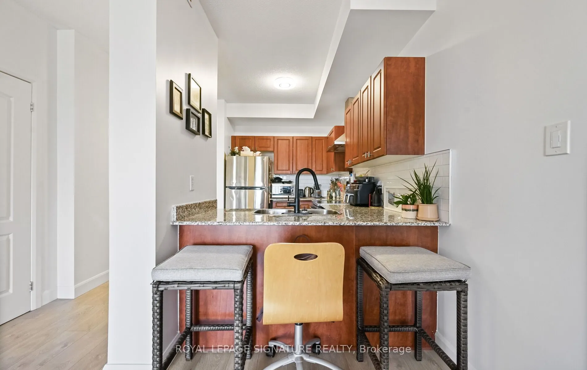 135 James Street S, #1105