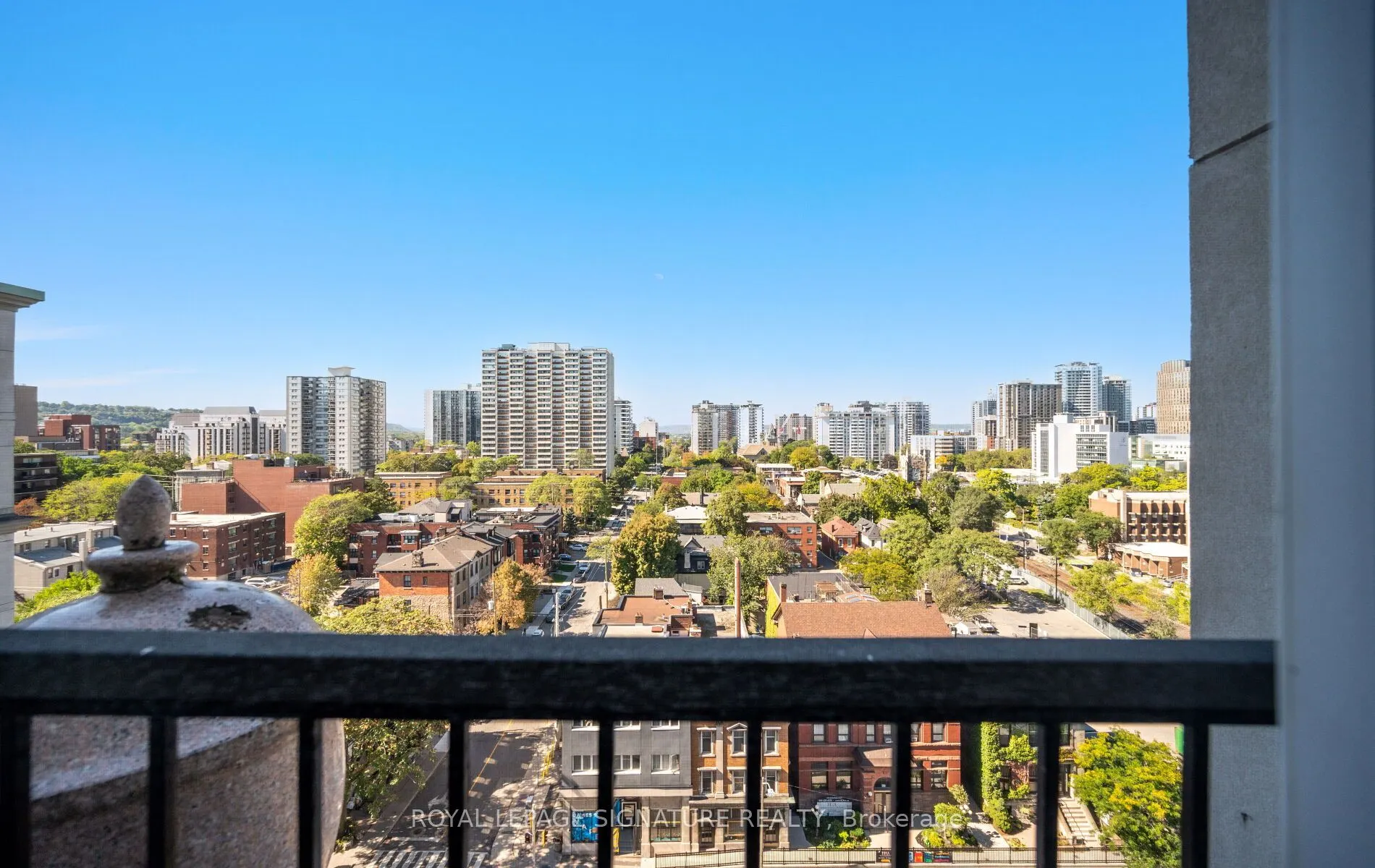 135 James Street S, #1105