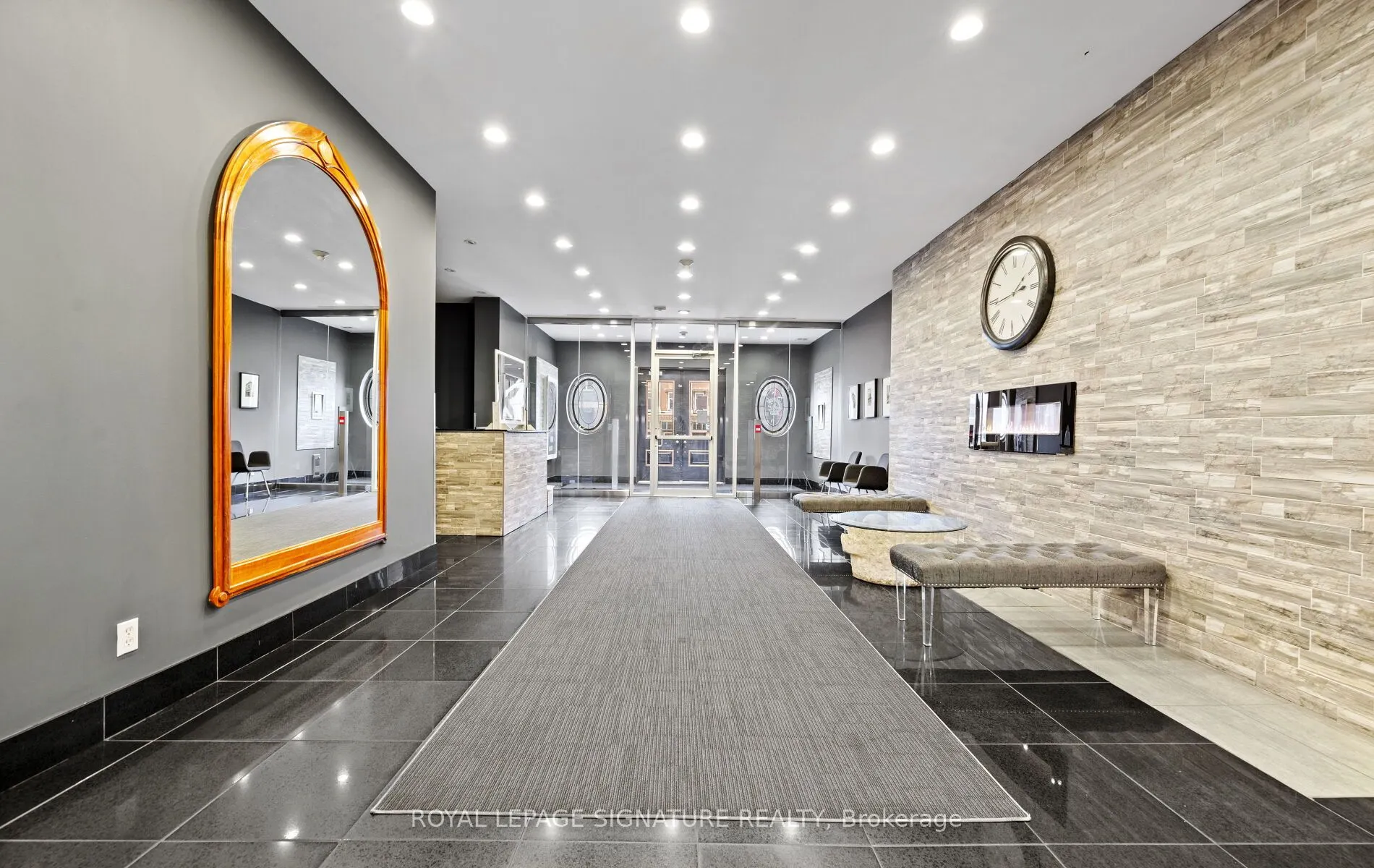 135 James Street S, #1105