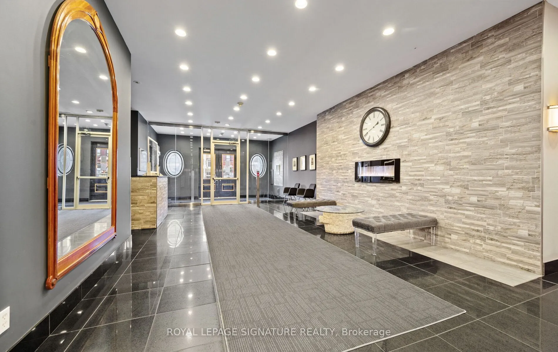 135 James Street S, #1105