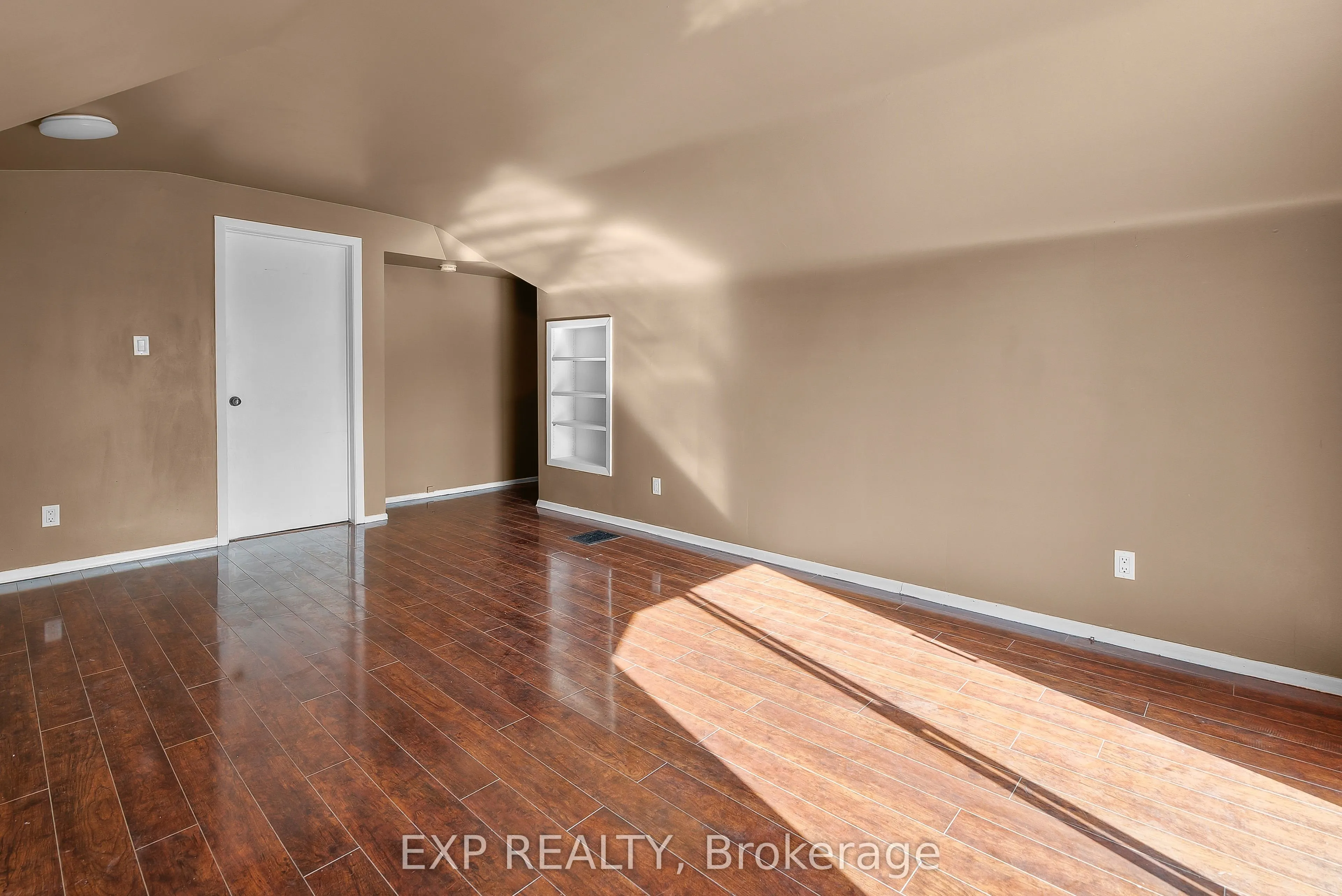 4160 Dorchester Road