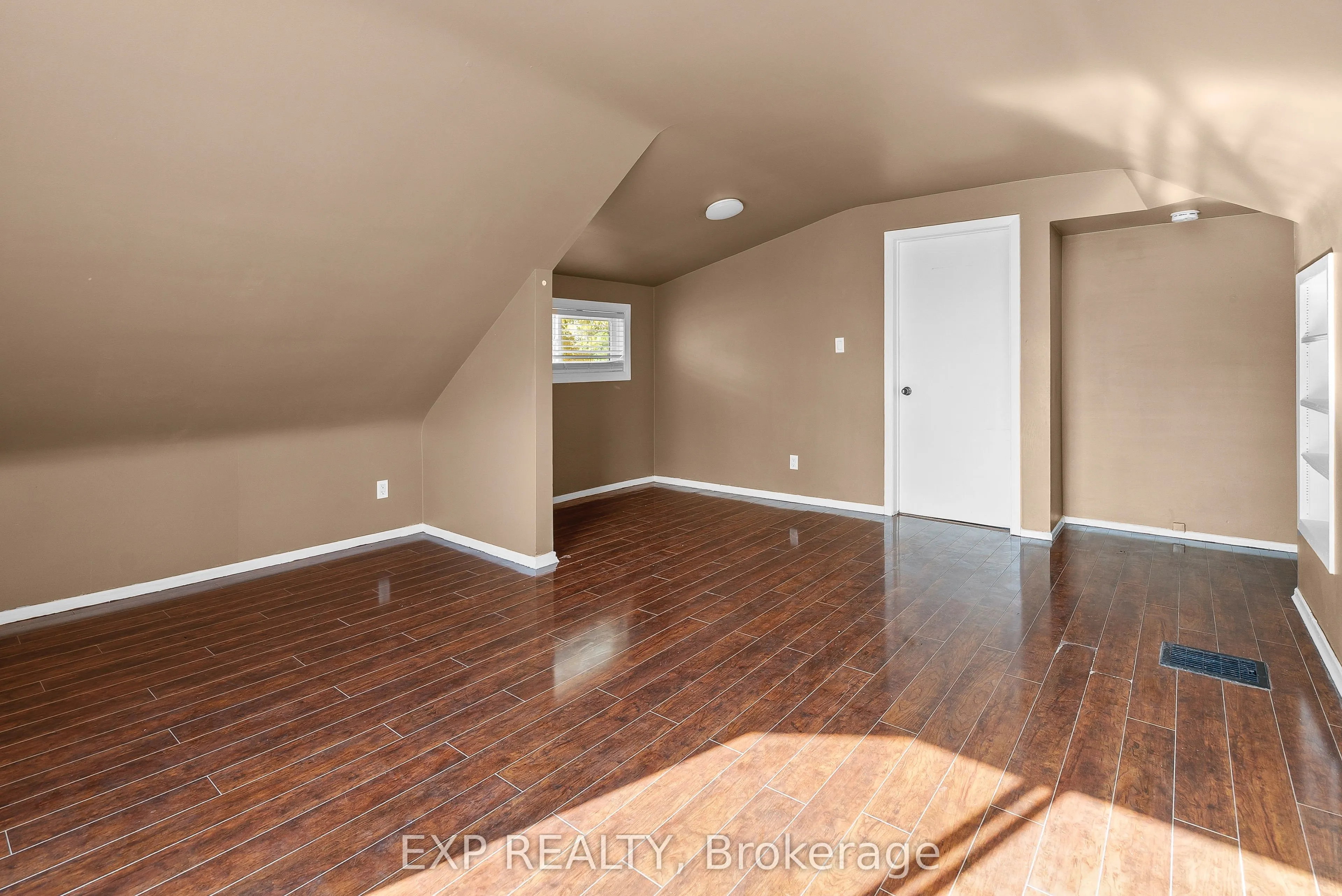 4160 Dorchester Road