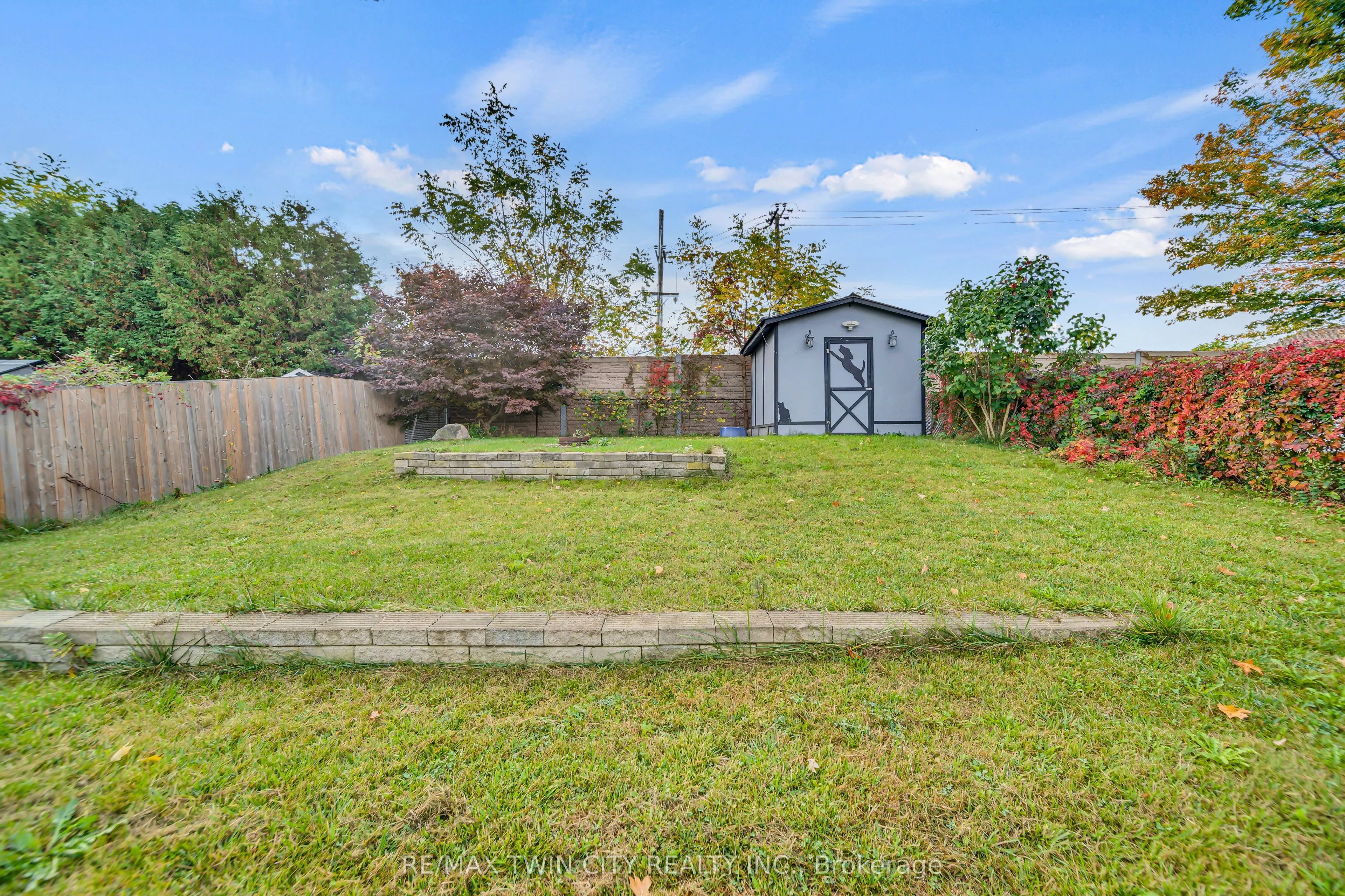 88 Glen Lake Crescent