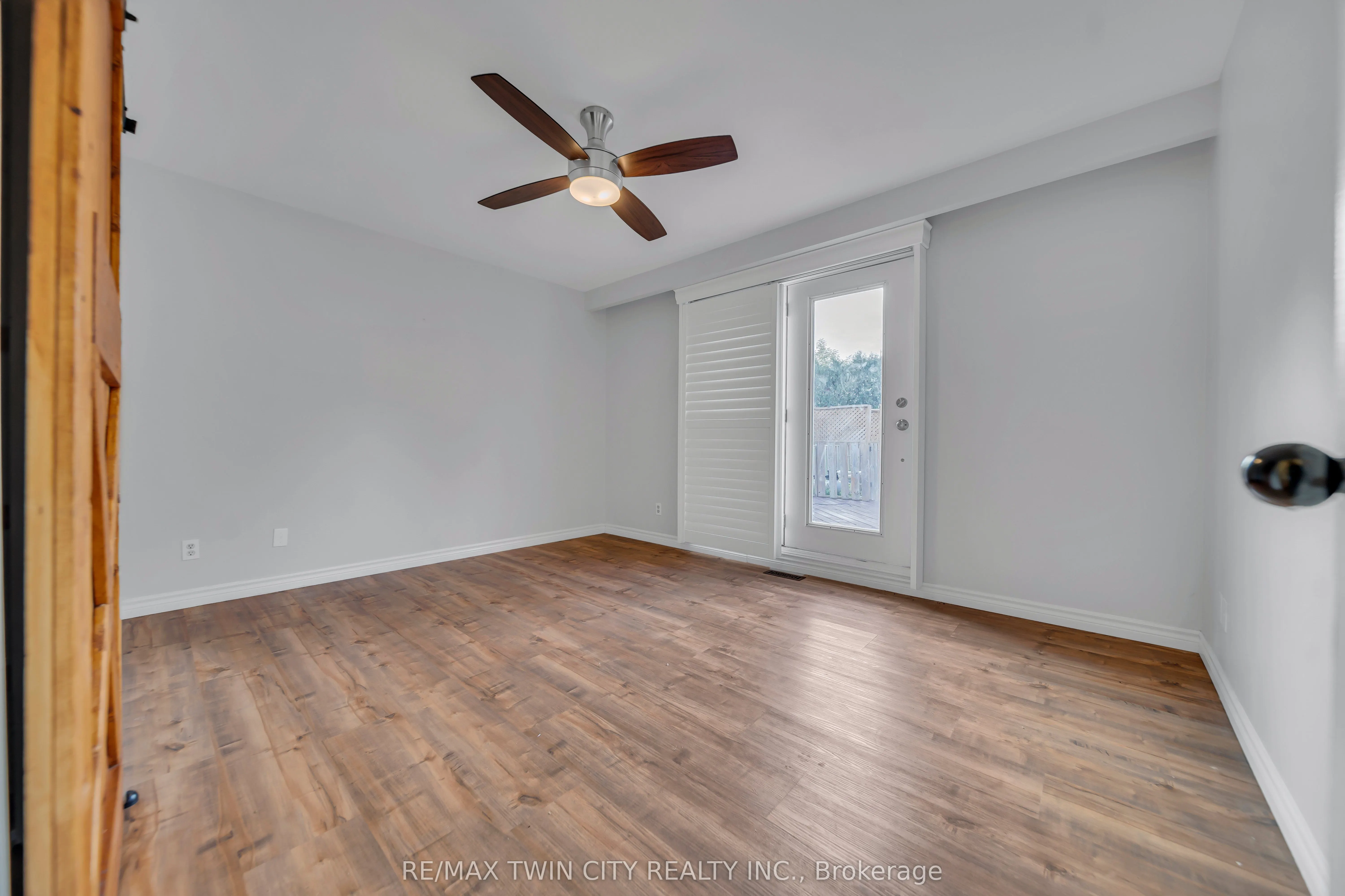 88 Glen Lake Crescent