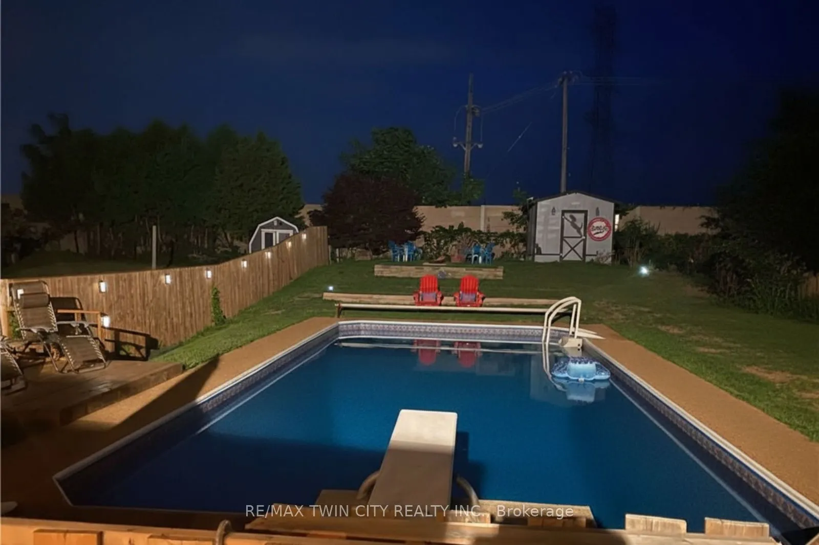 88 Glen Lake Crescent