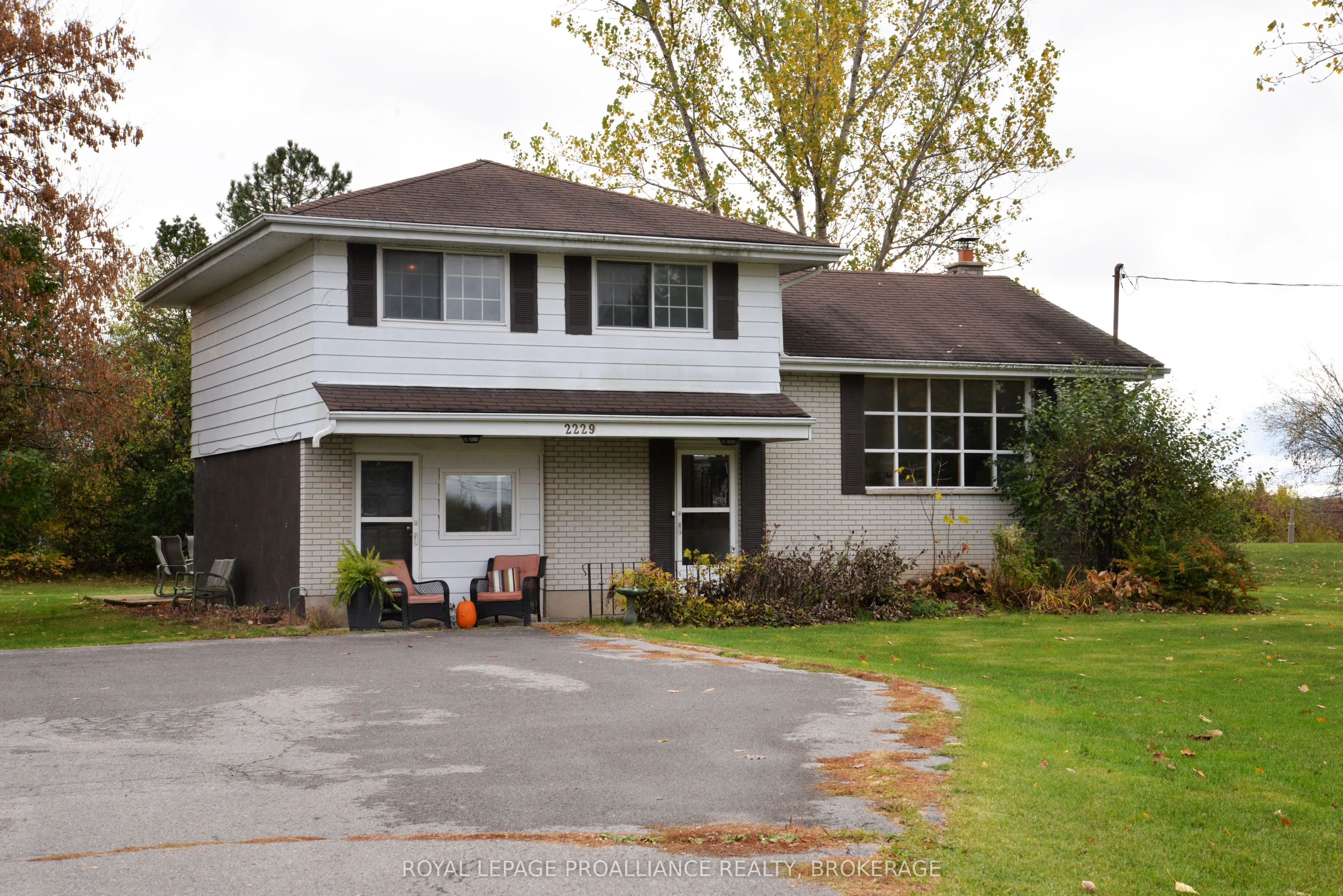 2229 Paul Boulevard N