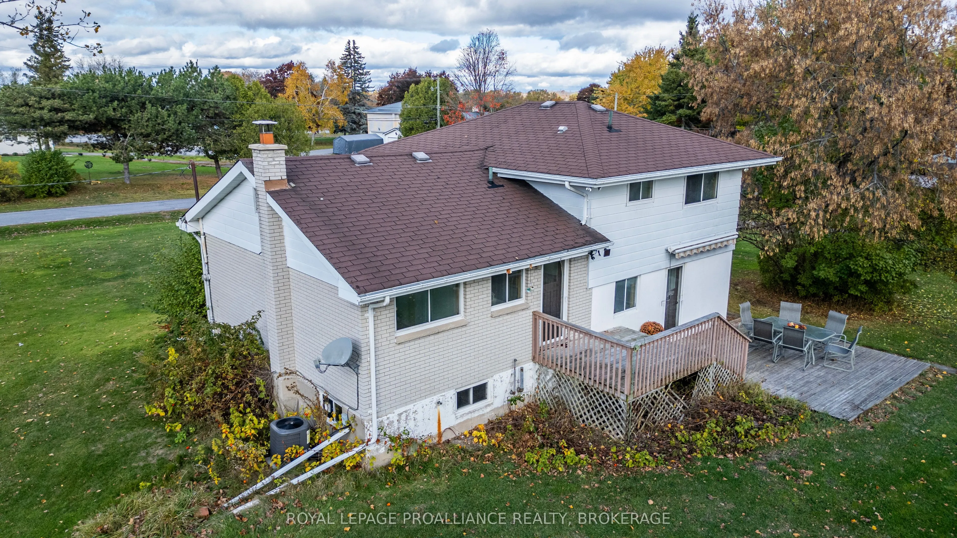 2229 Paul Boulevard N