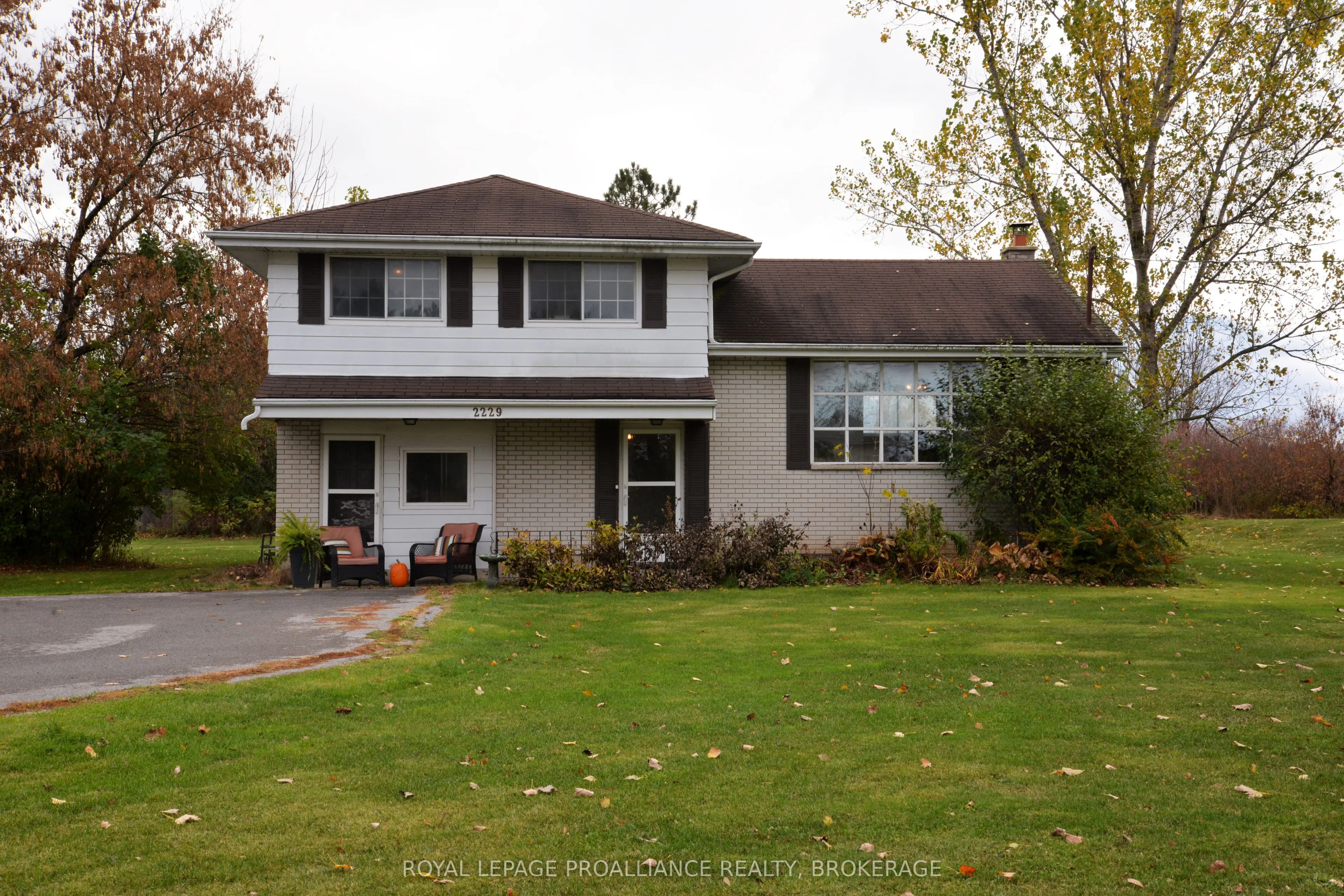 2229 Paul Boulevard N