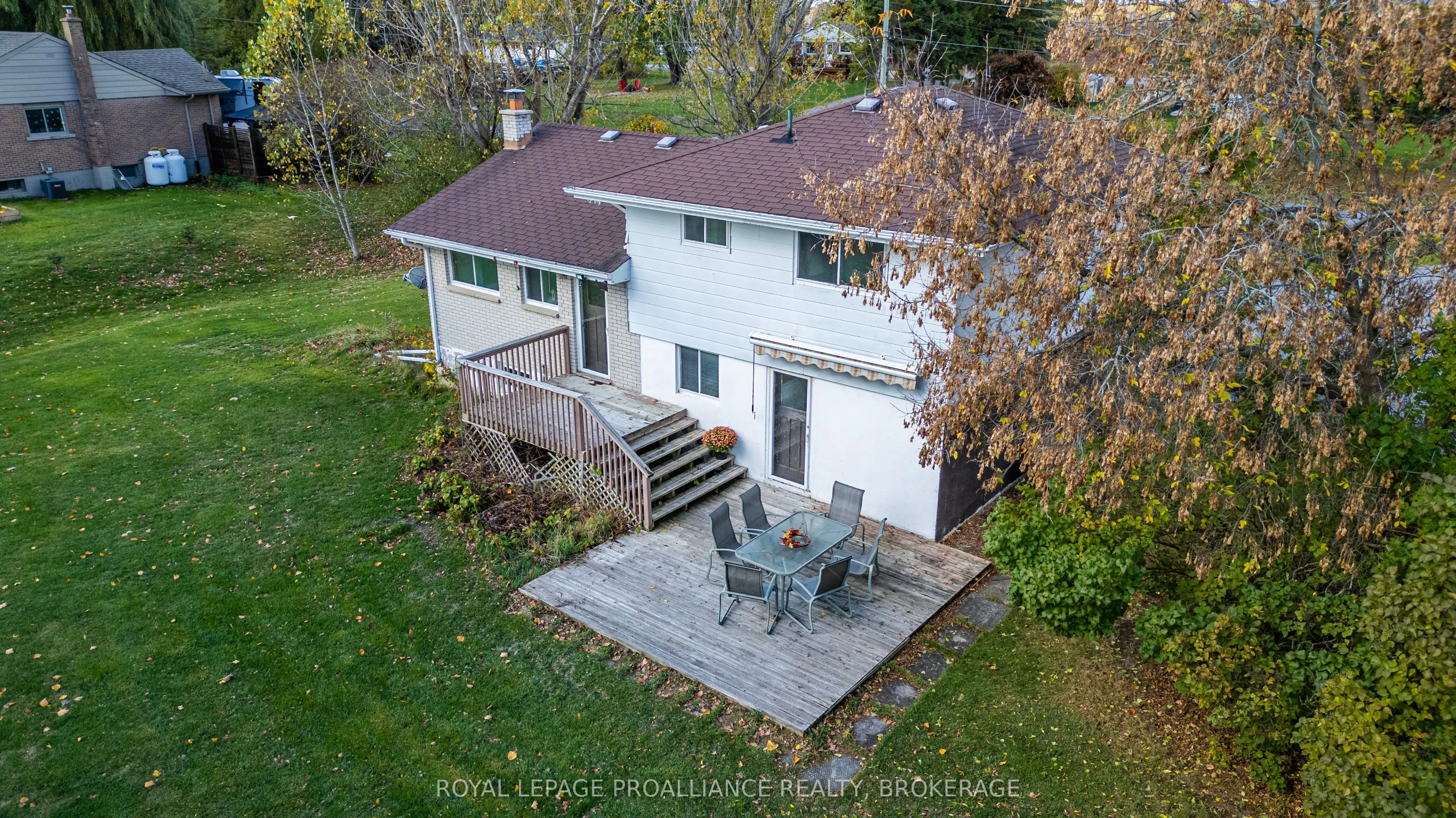 2229 Paul Boulevard N