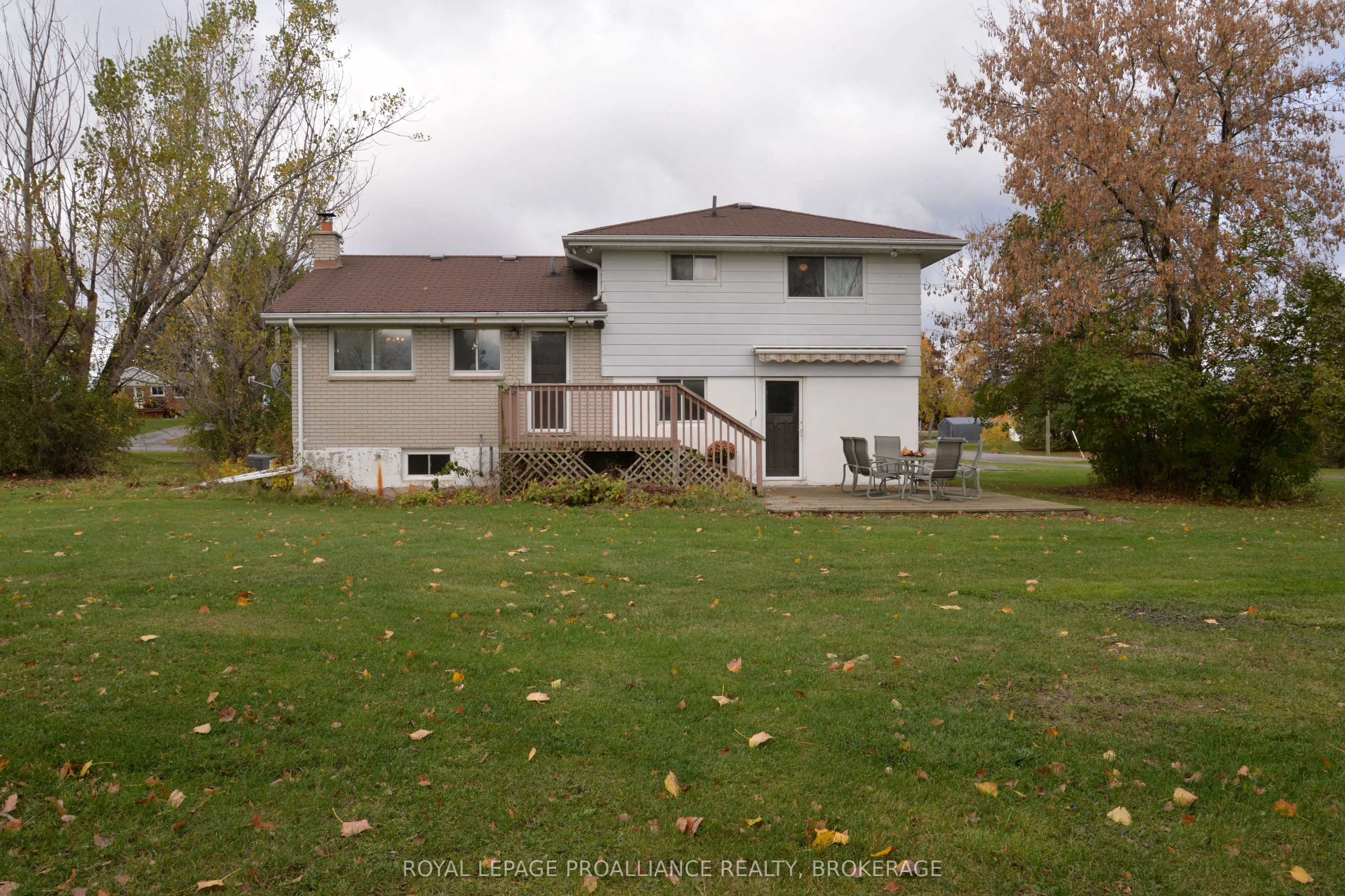 2229 Paul Boulevard N