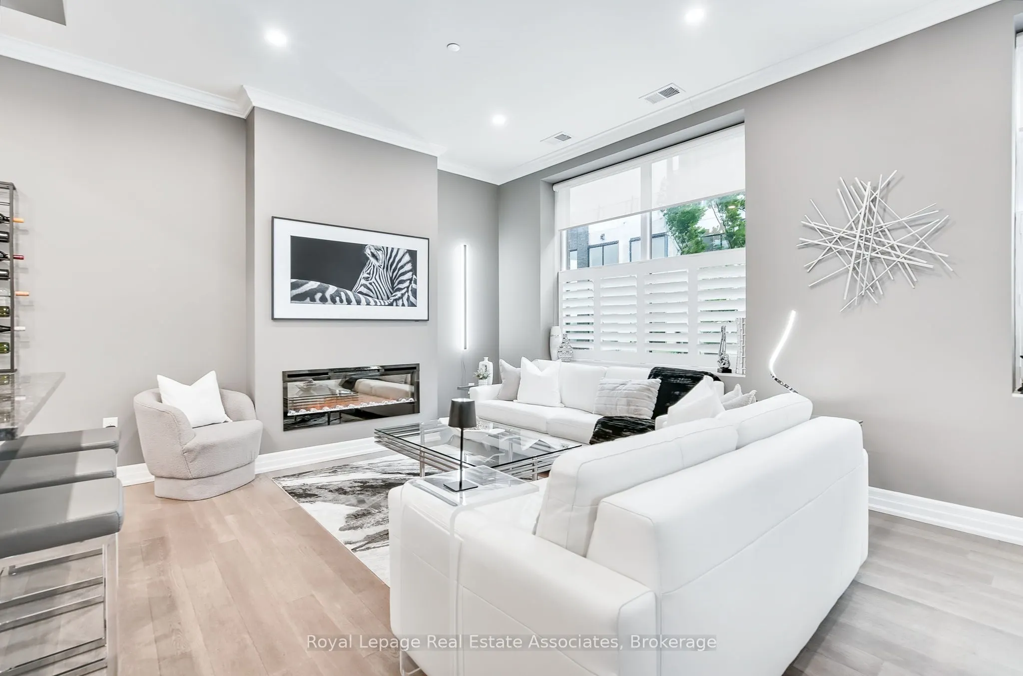 1880 Gordon Street, #112