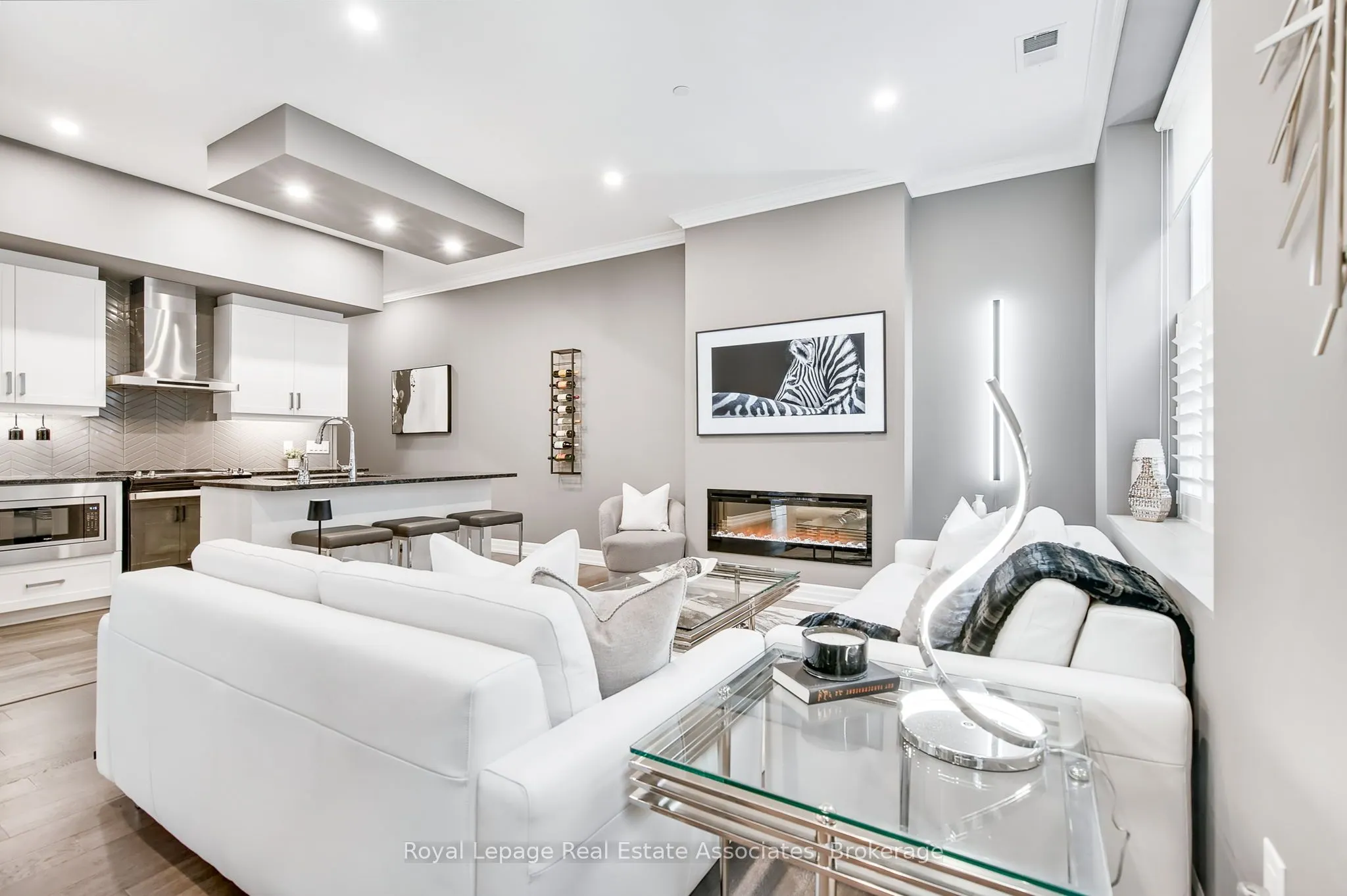 1880 Gordon Street, #112